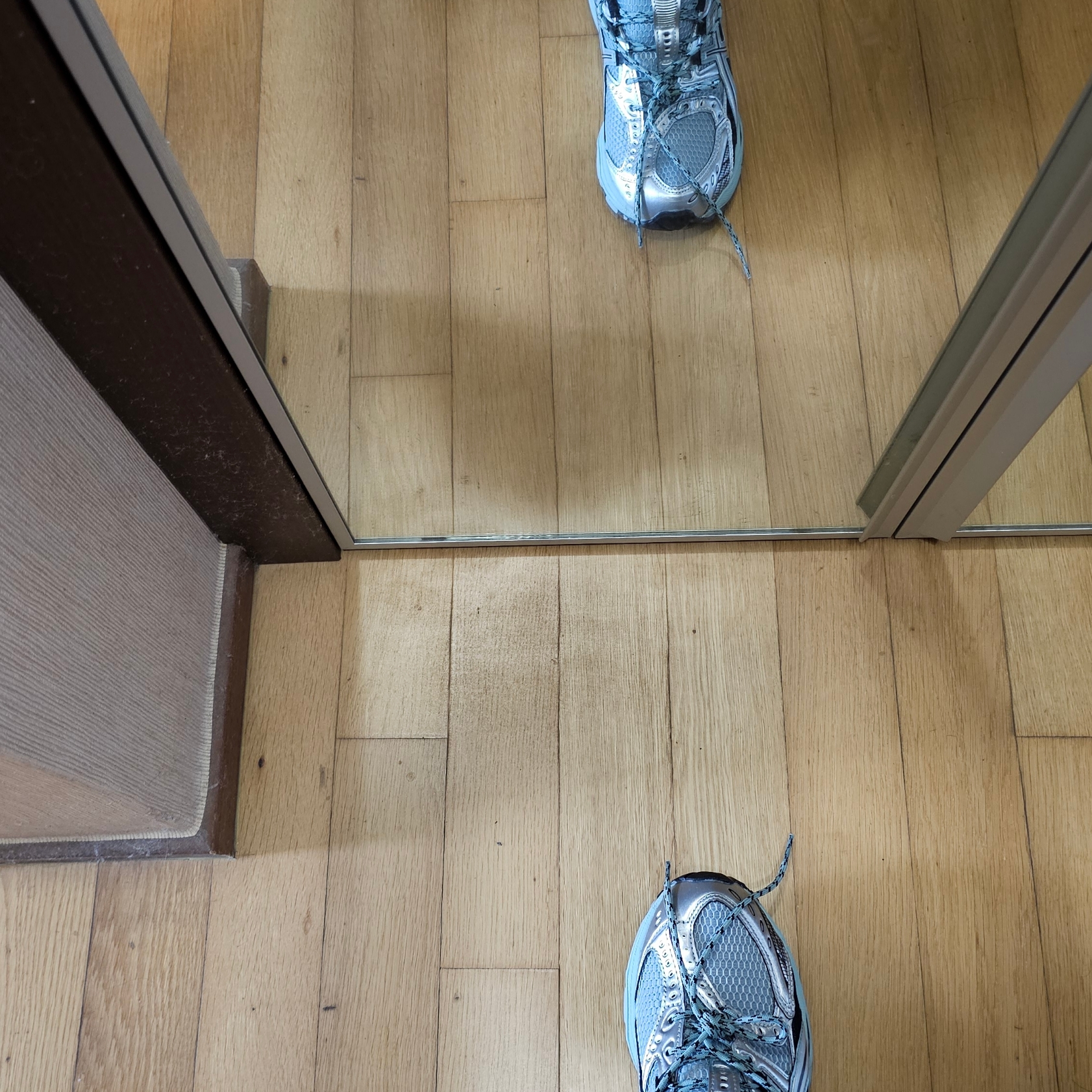 Asics Gel-Nimbus 10.1 Ocean Haze Pure Silver 착용 스타일