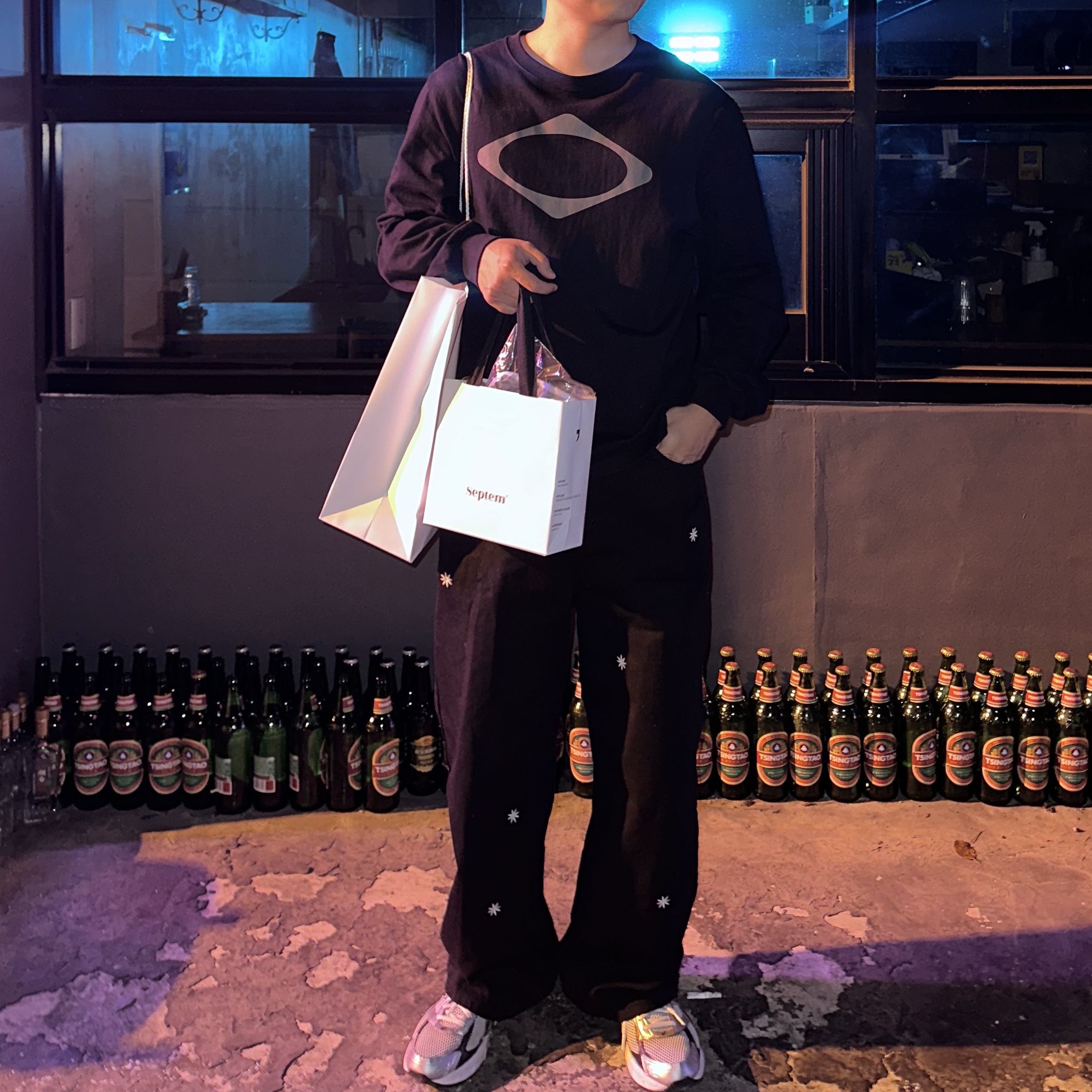 Mischief Rhombus Long Sleeve Black, Asics Gel-1130 White Black 착용 스타일 - 1