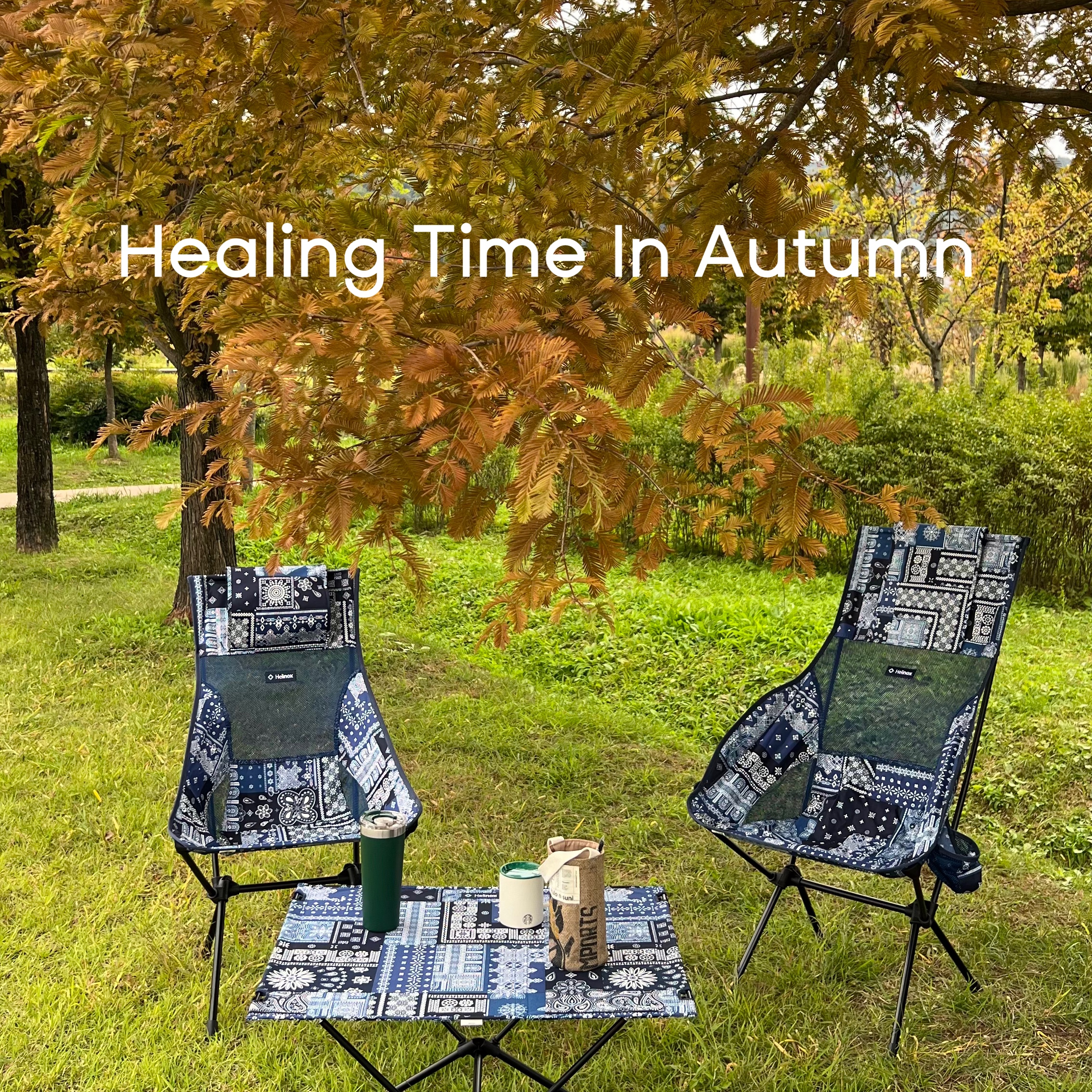 Helinox Table One Hard Top L Blue Bandanna Quilt, Helinox Sunset Chair Blue Bandanna Quilt 착용 스타일 - 1