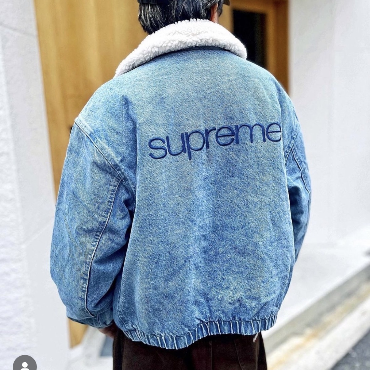 Supreme Faux Shearling Lined Bomber Jacket Denim - 24FW 착용 스타일 - 2