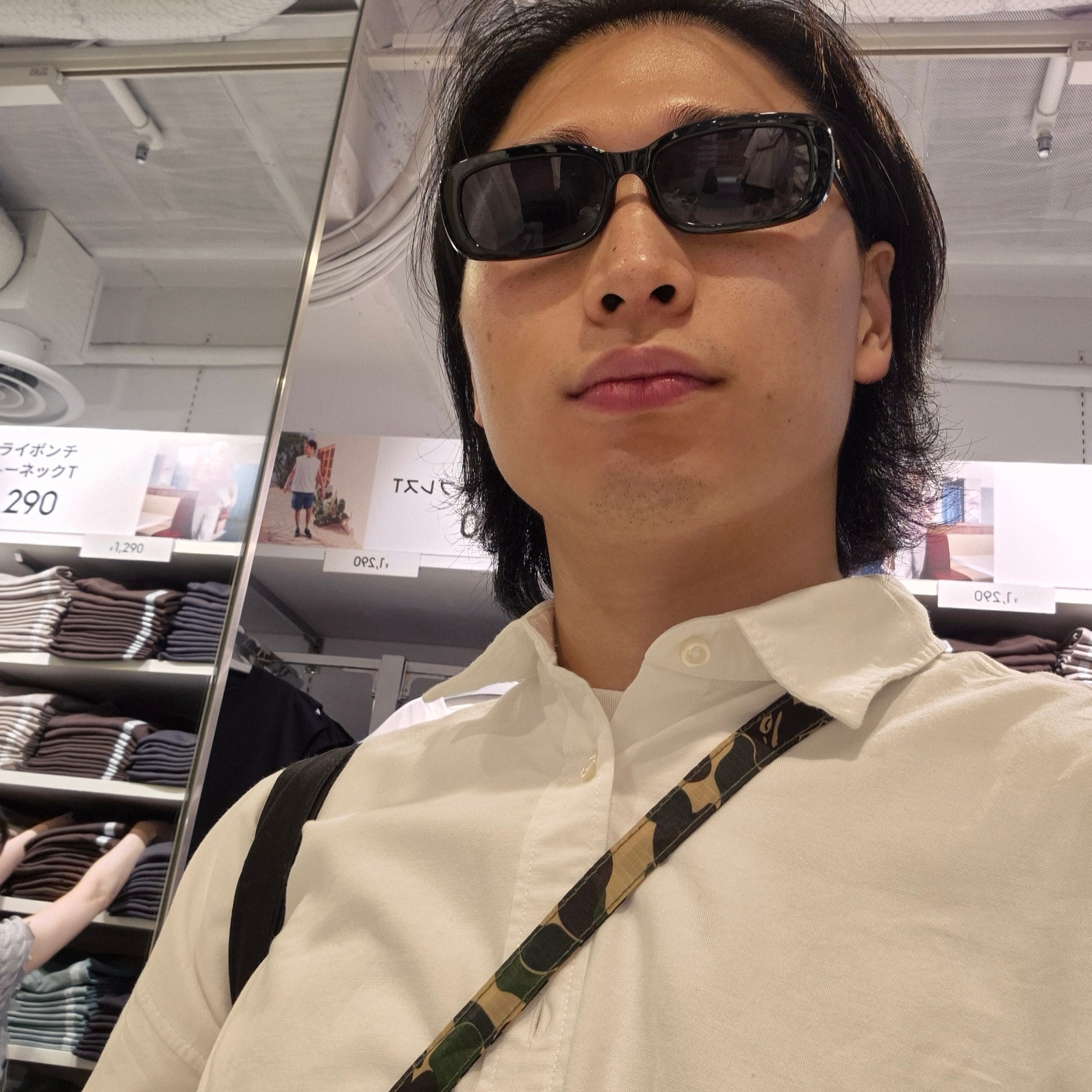 Palace x Gap Oxford Drop Shoulder White - 24SS 착용 스타일 - 2