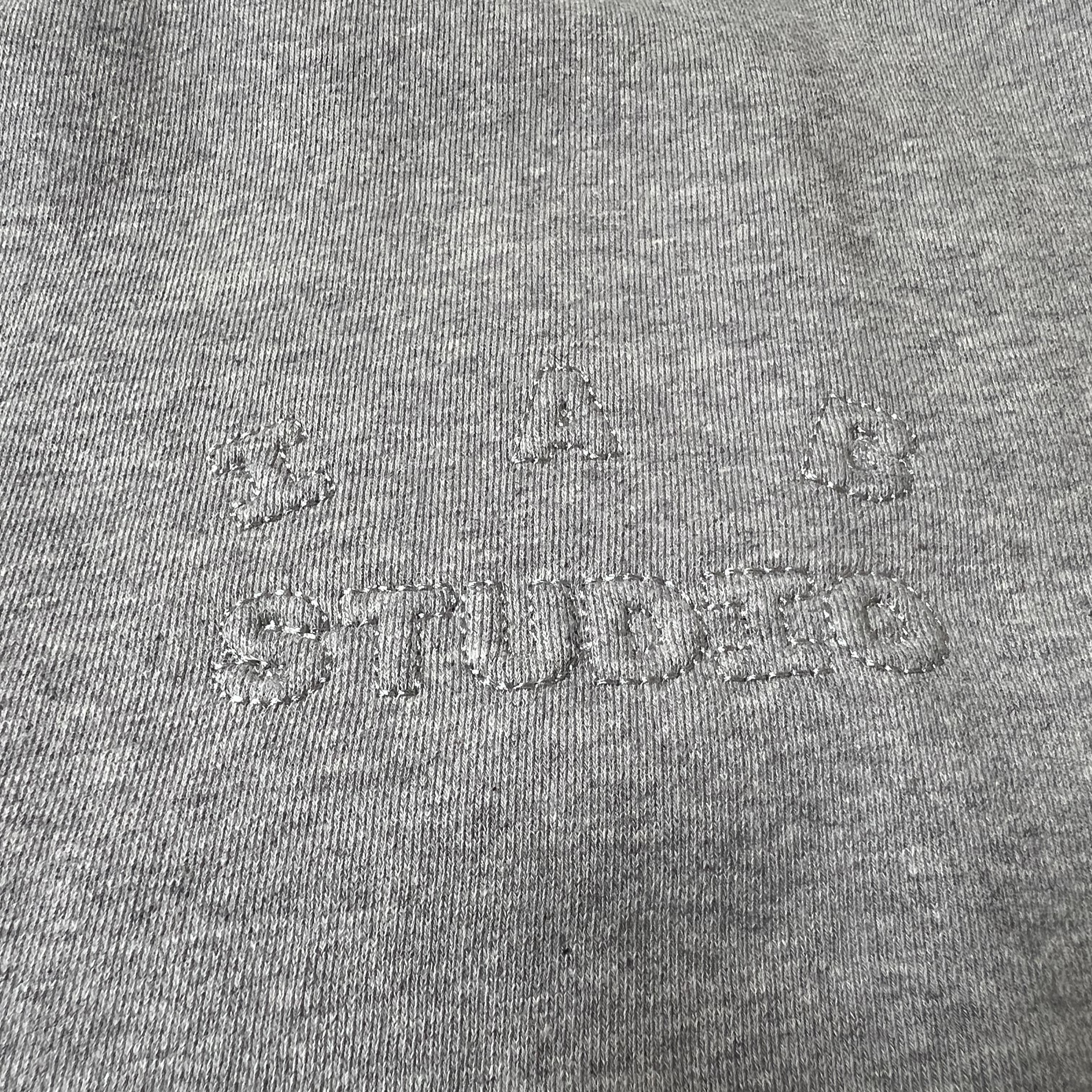 IAB Studio Embossed Sweatshirt Gray 착용 스타일 - 2