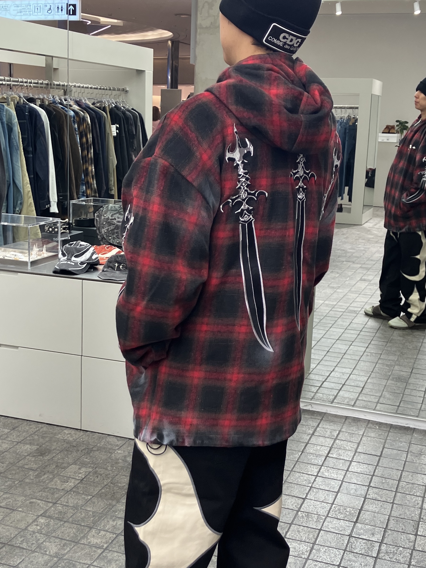 Thug Club Arab Sword Flannel Zip-Up Red - 24FW 착용 스타일 - 3
