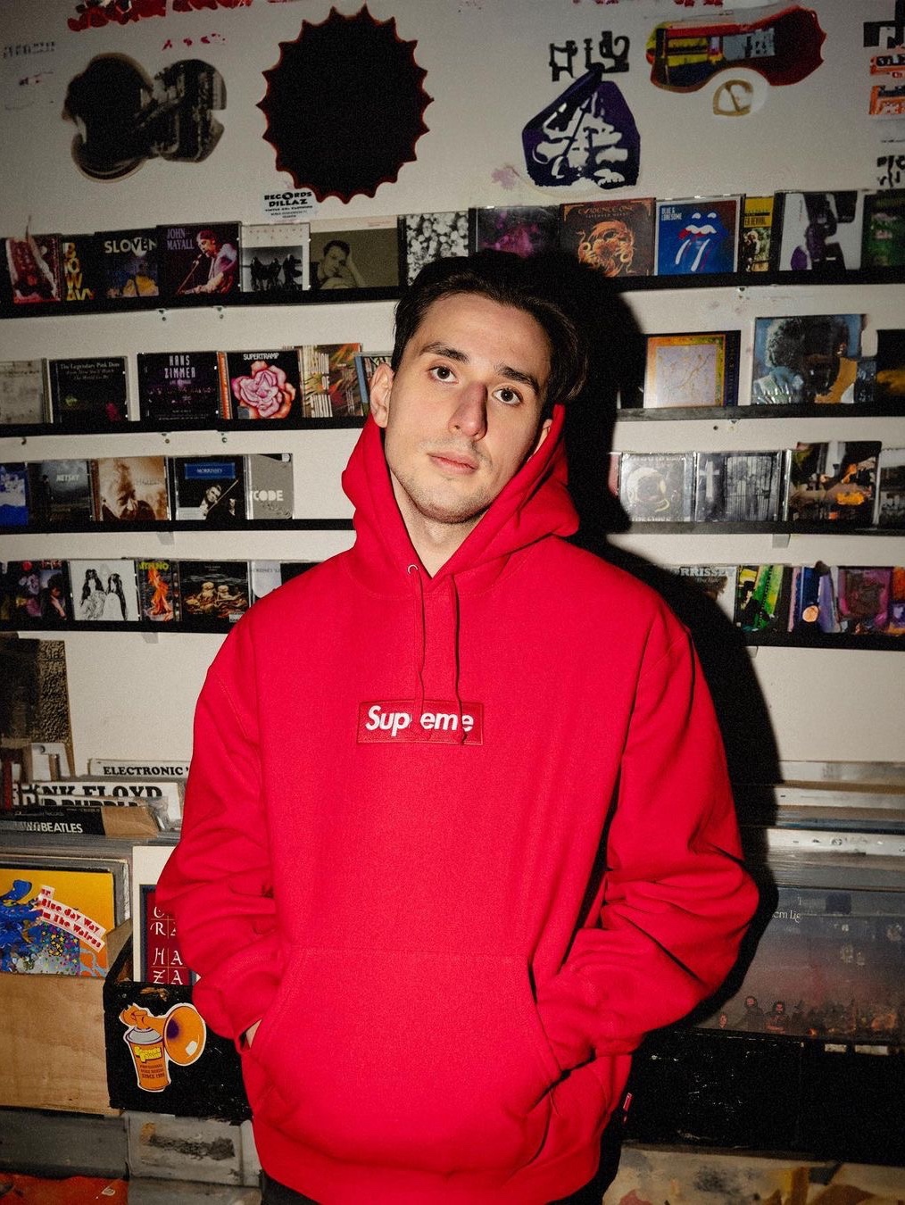 Supreme Box Logo Hooded Sweatshirt Red - 23FW, Supreme Box Logo Hooded Sweatshirt Ash Grey - 23FW 착용 스타일 - 1