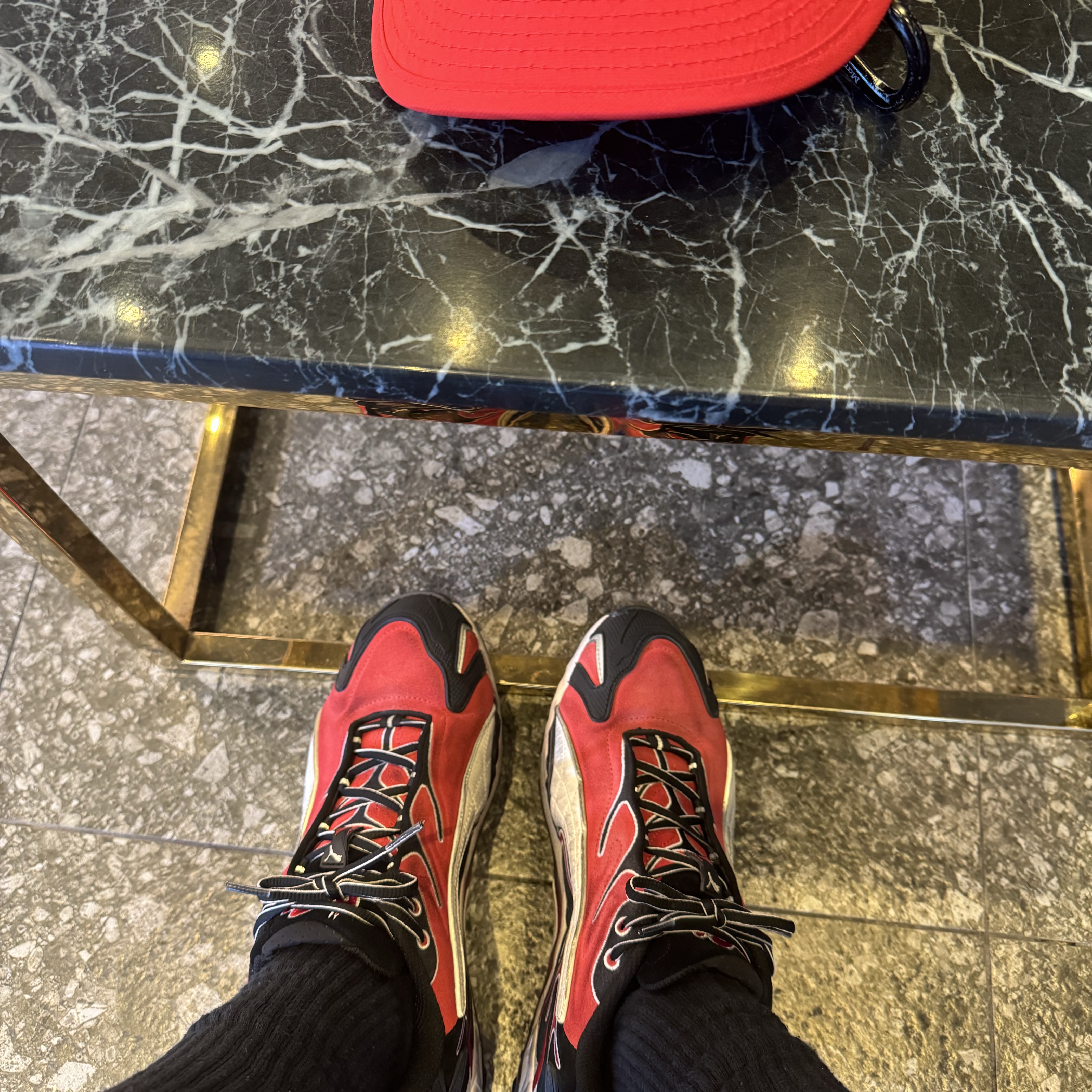 Puma x A$AP Rocky Inhale Distressed Puma Black Pop Red 착용 스타일