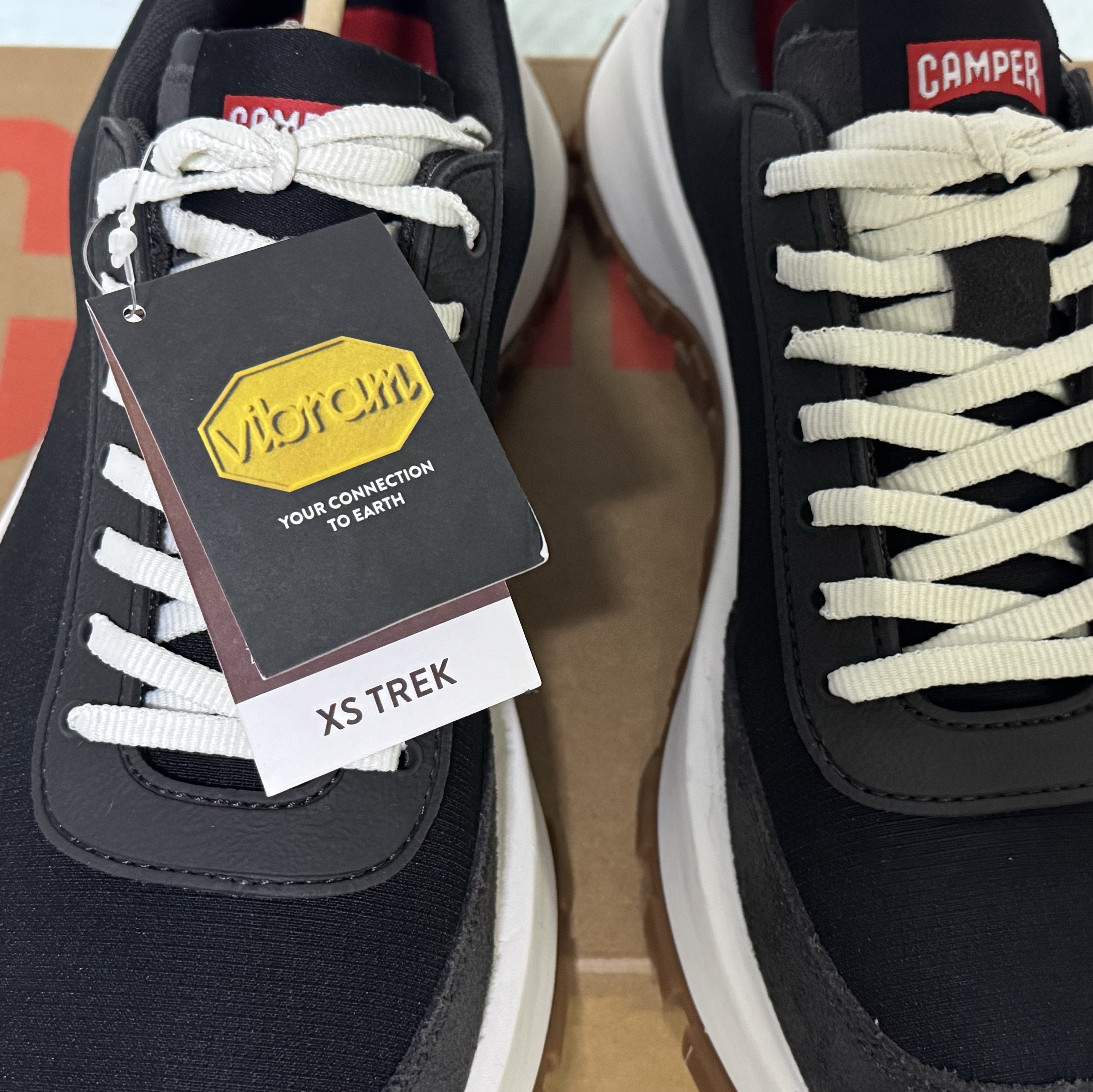 Camper Drift Trail Vibram Nubuck Sneakers Black 착용 스타일 - 1