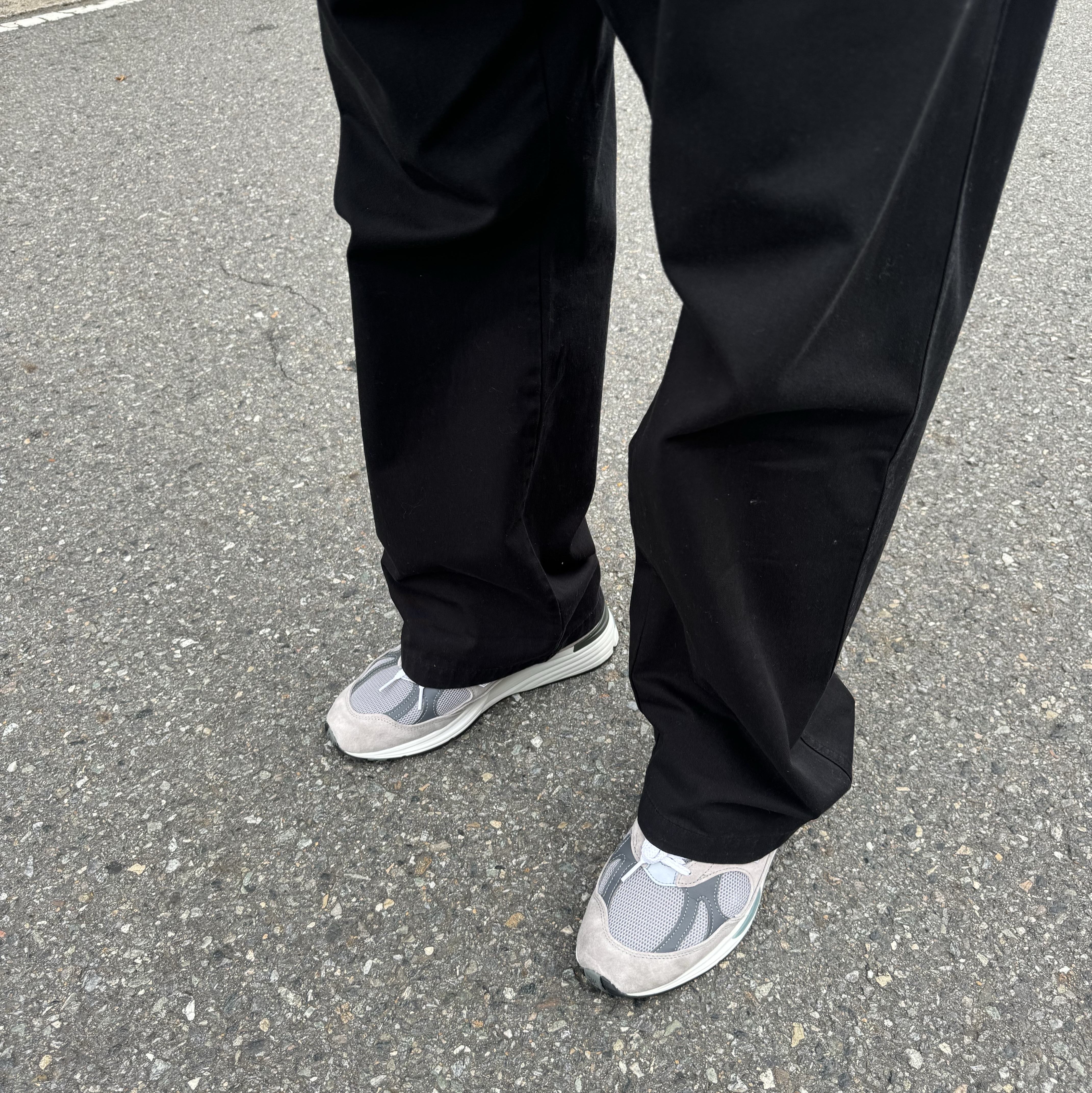 New Balance 991v2 Made in UK Rock Ridge Alloy Silver 착용 스타일 - 3