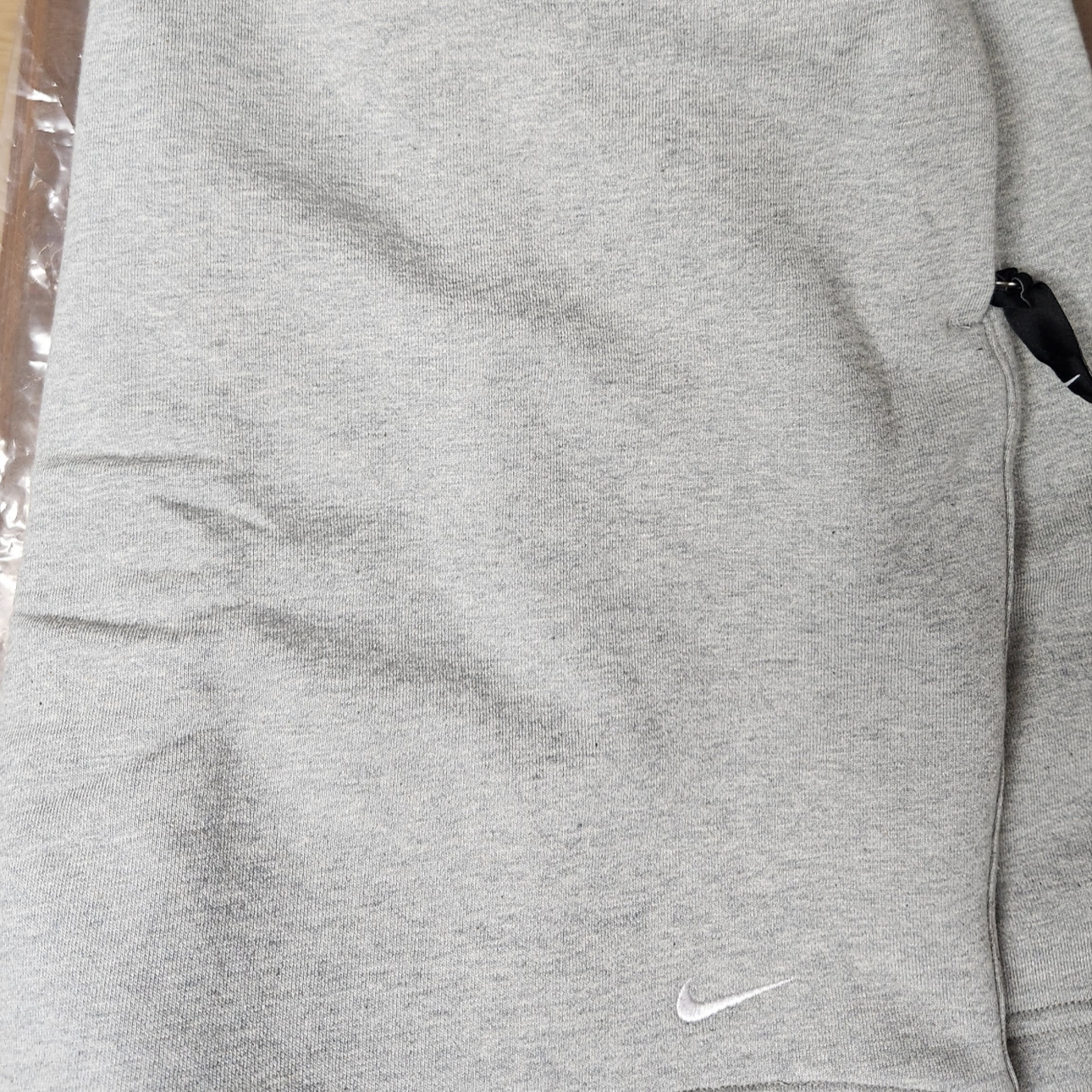 Nike NRG Solo Swoosh Fleece Shorts Dark Grey Heather - Asia 착용 스타일