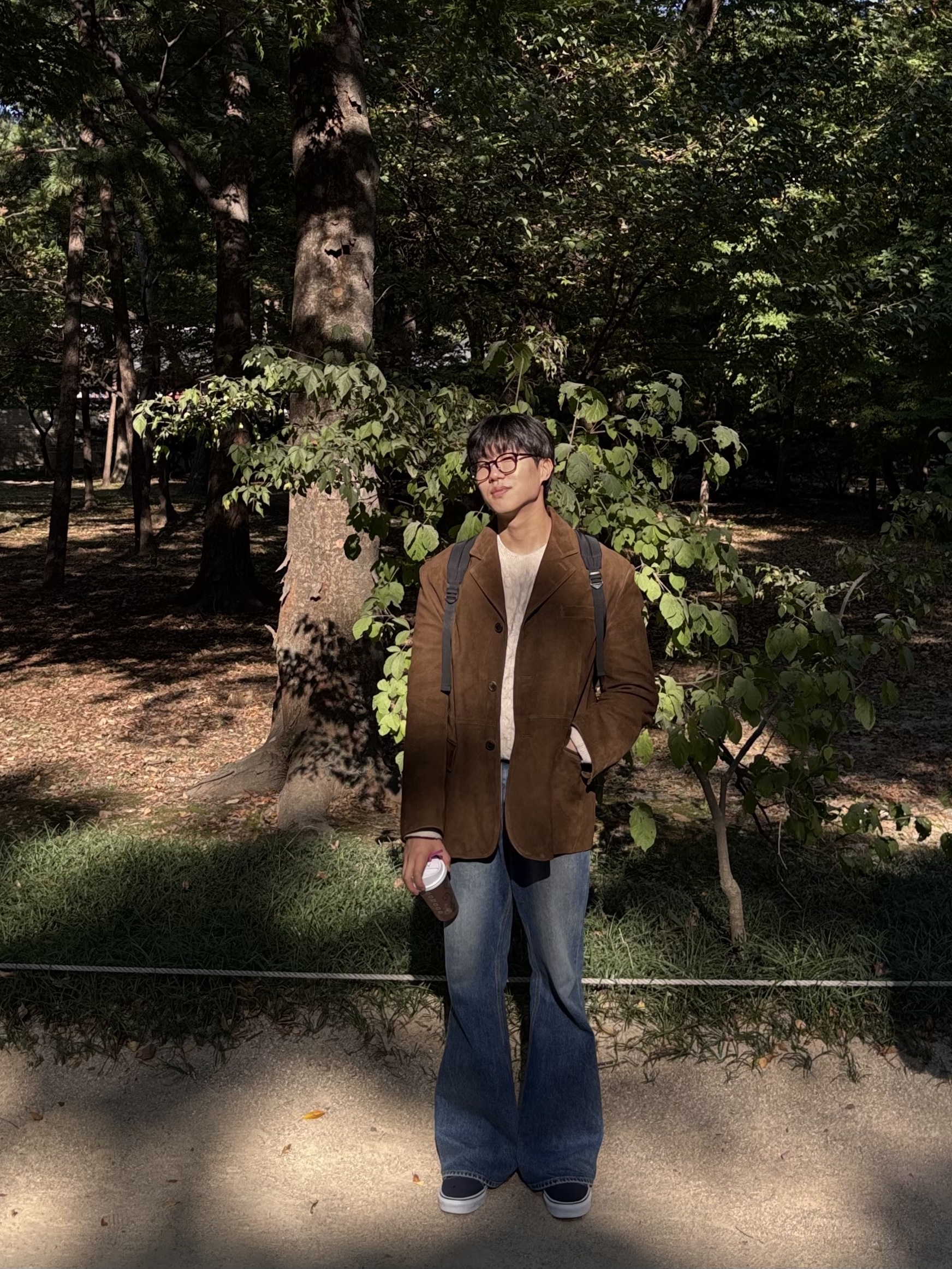 STU Goat Suede Blazer Brown, STU Flared Denim Pants Indigo 착용 스타일 - 2