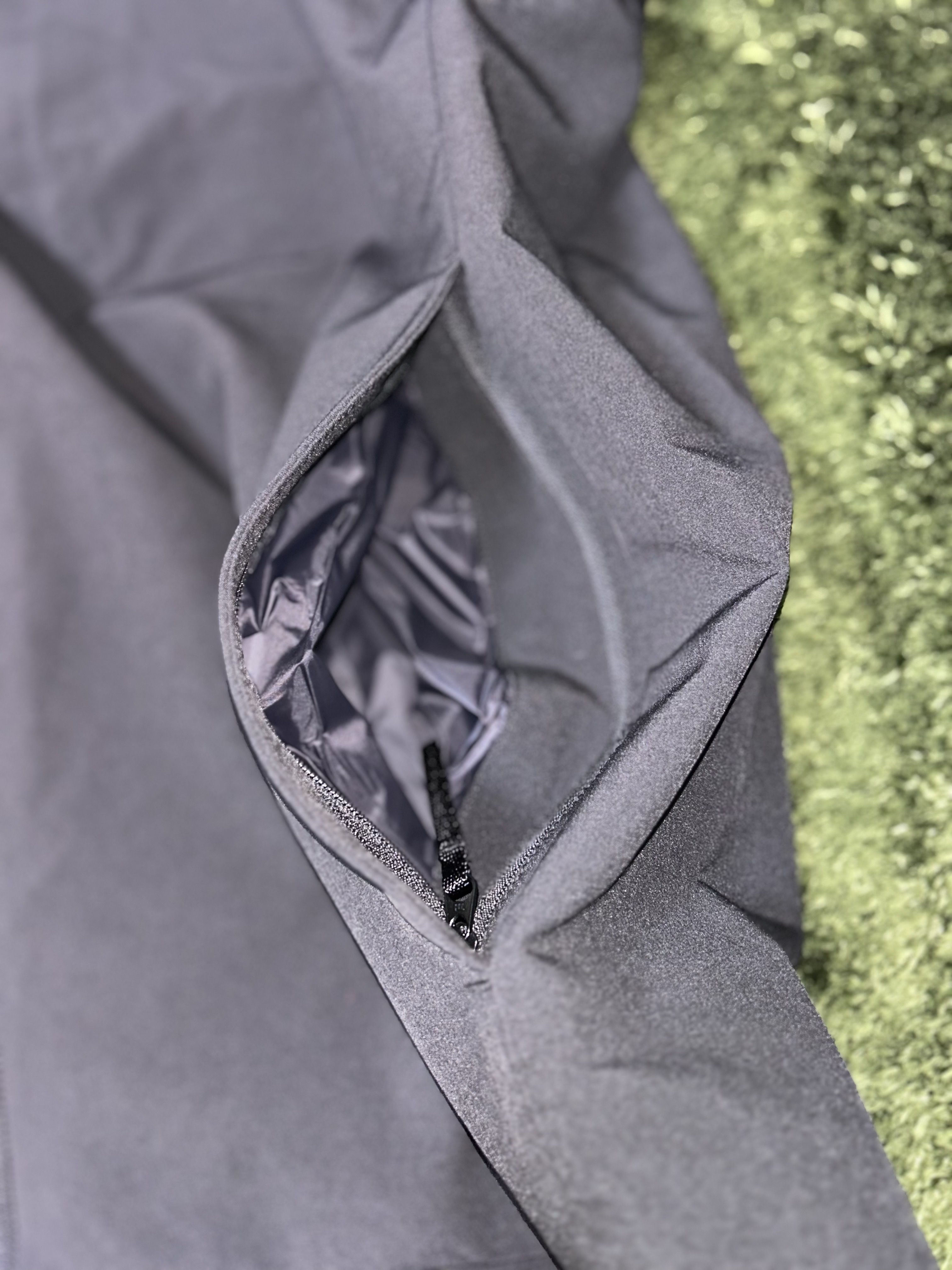 Puma x Pleasures Jacket Black 착용 스타일 - 7