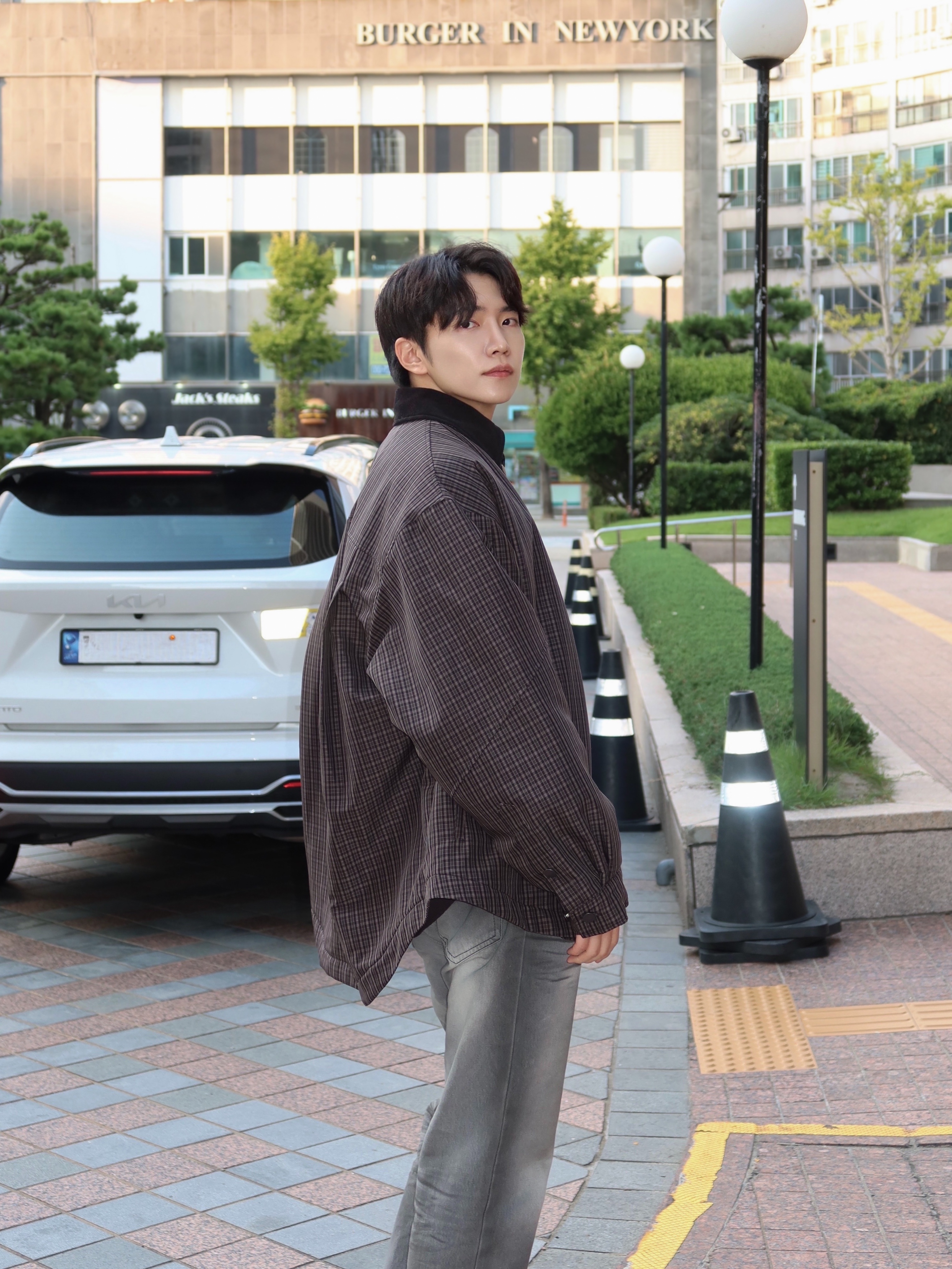 Haleine Padded Work Shirt Jacket Grey Check (VJ318) 착용 스타일 - 1