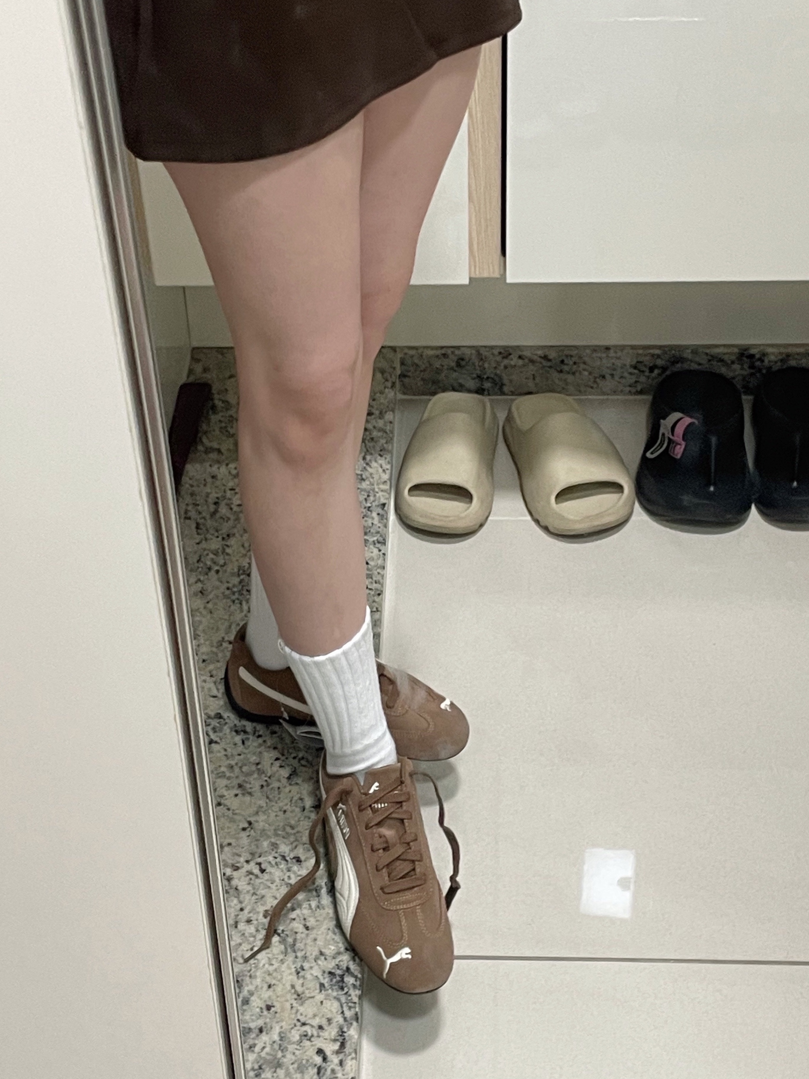 Puma Speedcat Archive Haute Coffee Frosted Ivory 착용 스타일
