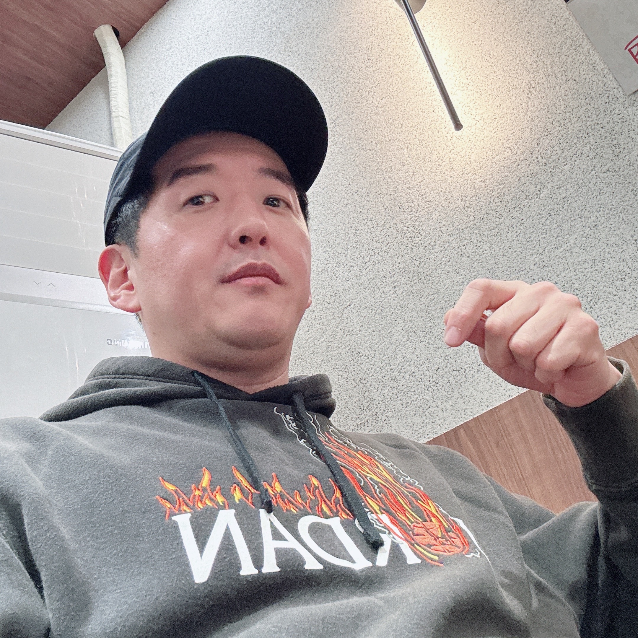 Jordan x Travis Scott MJ Fleece Hoodie - US/EU 착용 스타일