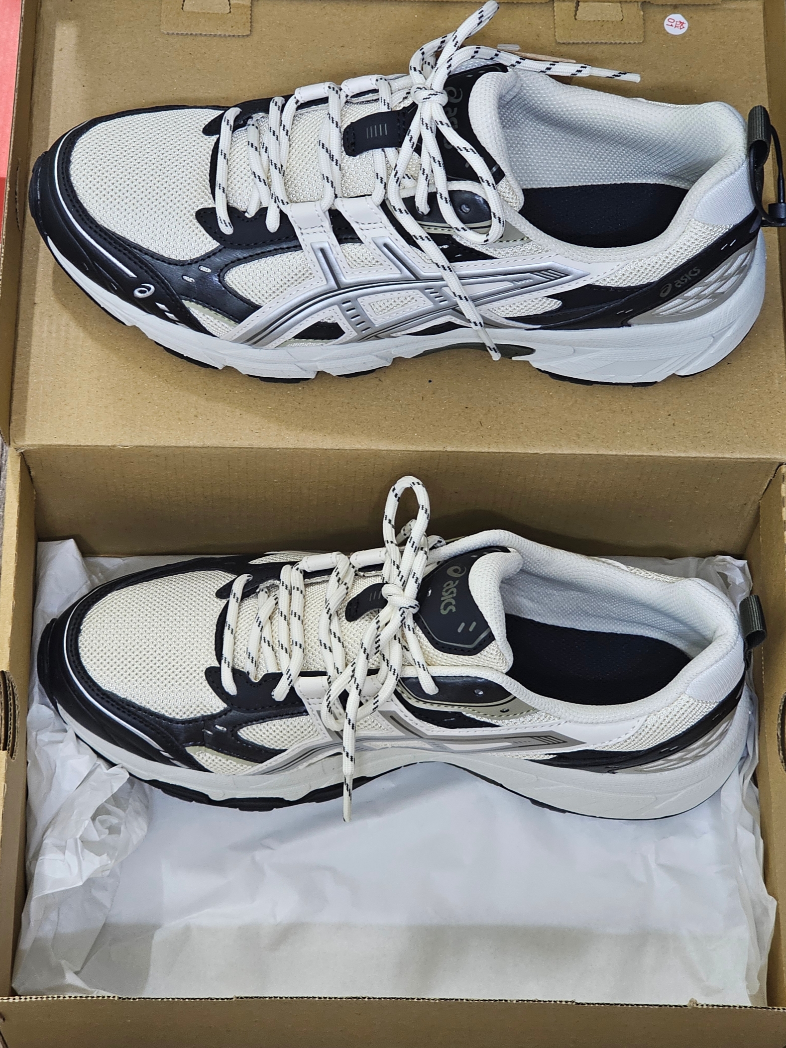 Asics Gel-Nunobiki Cream Dark Olive 착용 스타일