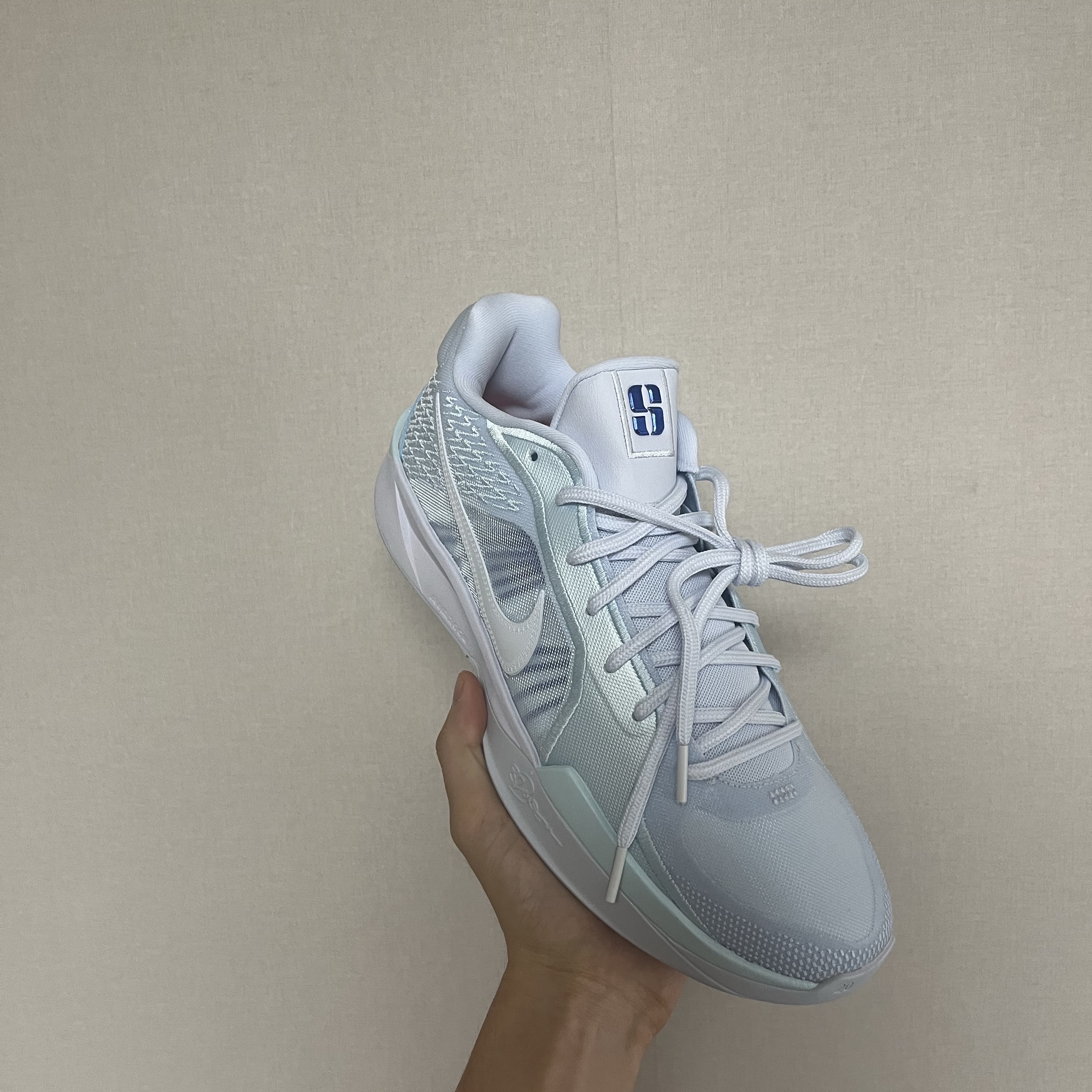 Nike Sabrina 2 EP Conductor 착용 스타일 - 1
