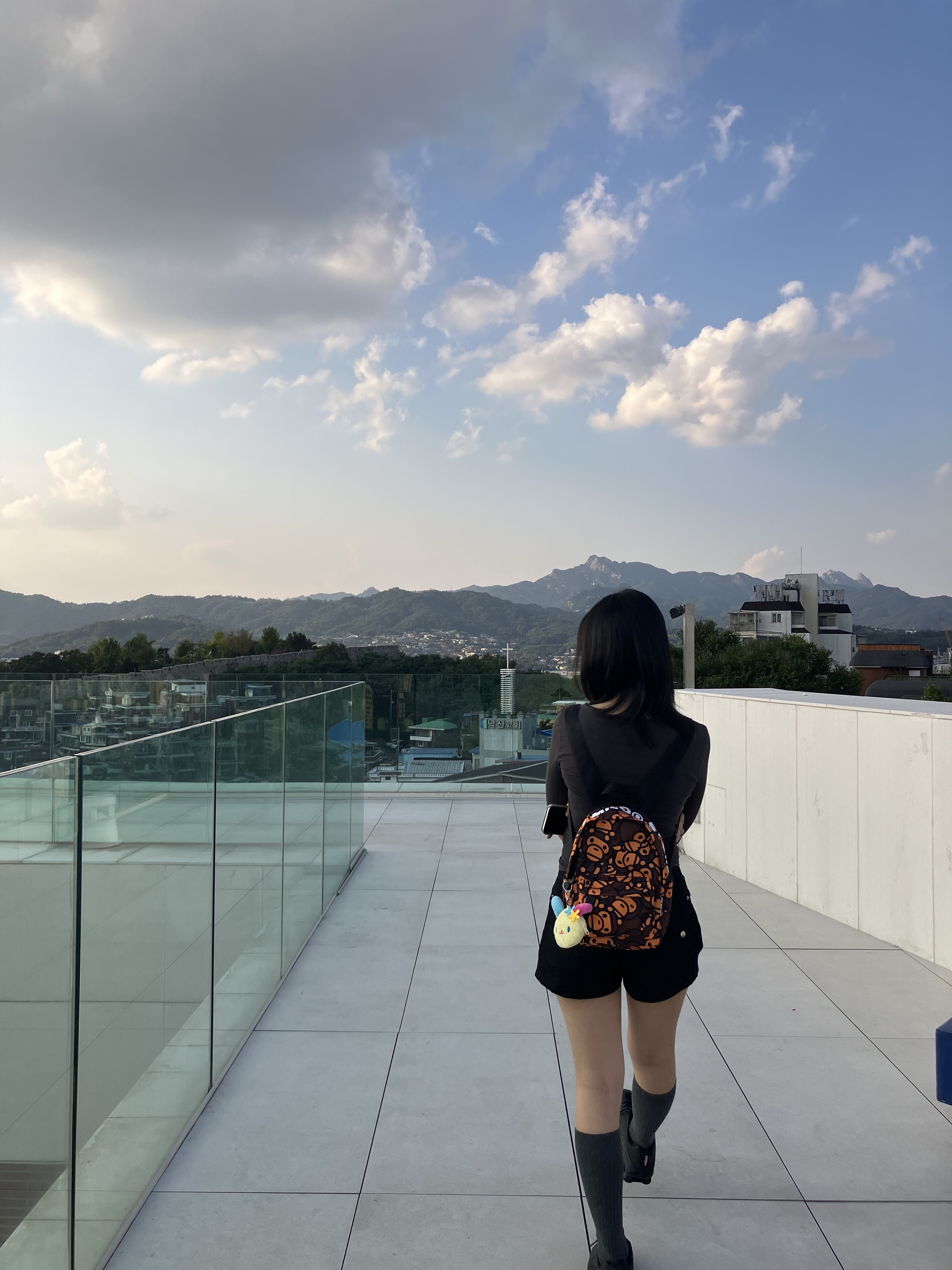 BAPE All Baby Milo Mini Backpack Brown 착용 스타일