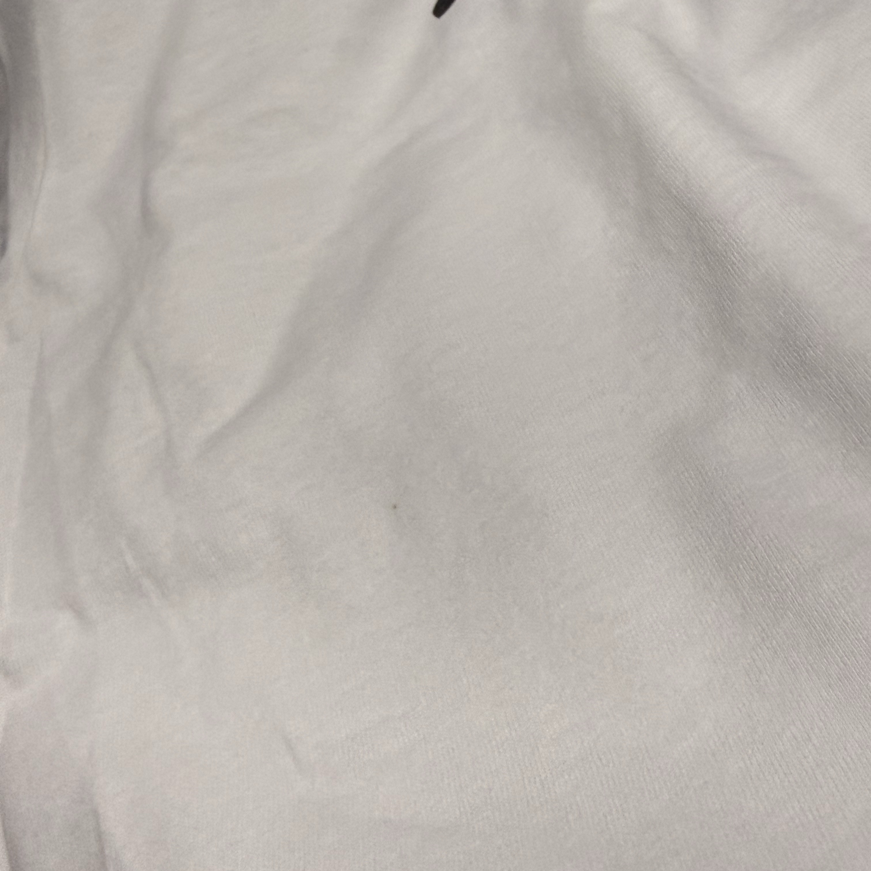 Stussy Basic Stussy T-Shirt White 2024, 2025 착용 스타일 - 1