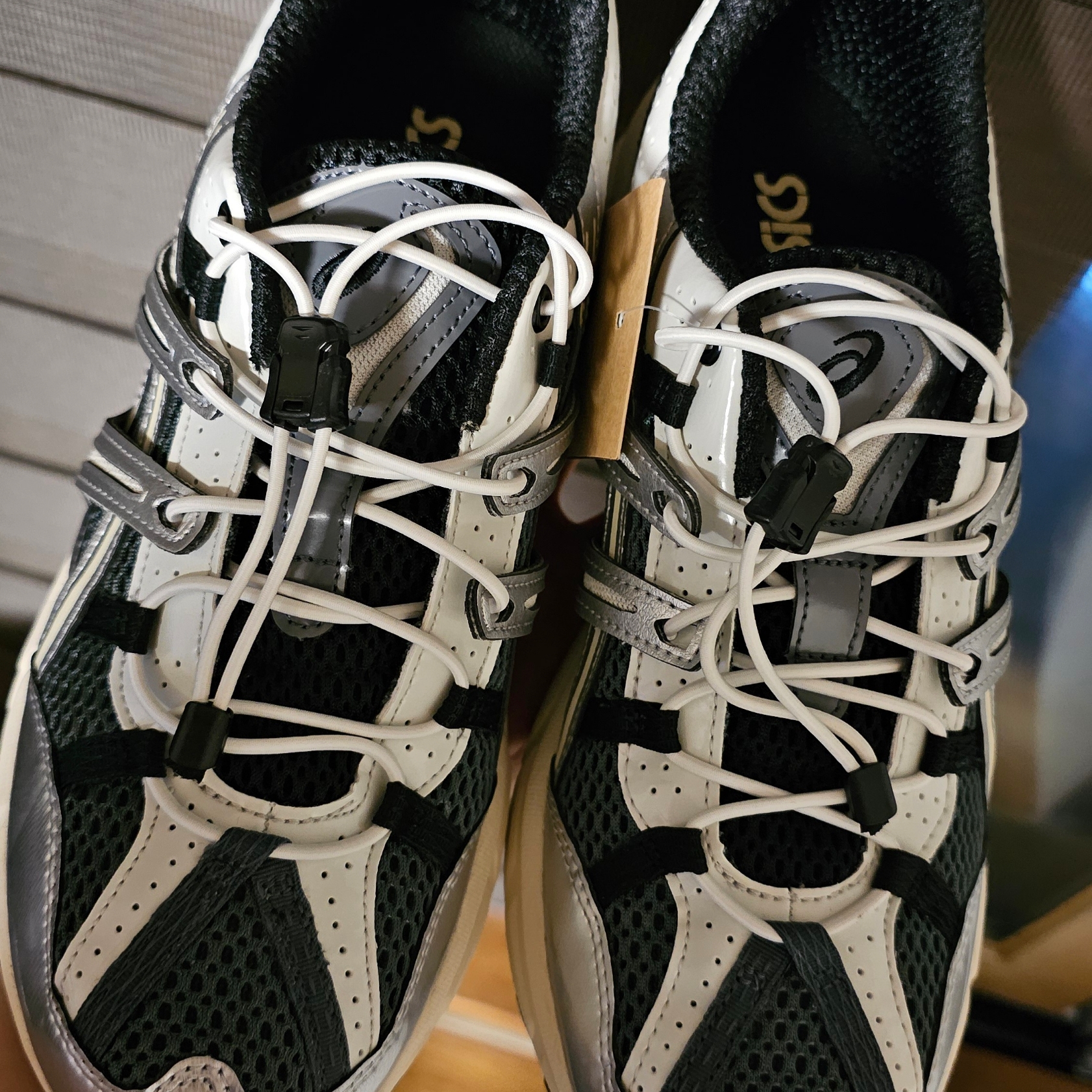 Asics Unlimited Gel-Sonoma 15-50 Steel Grey Pure Silver 착용 스타일