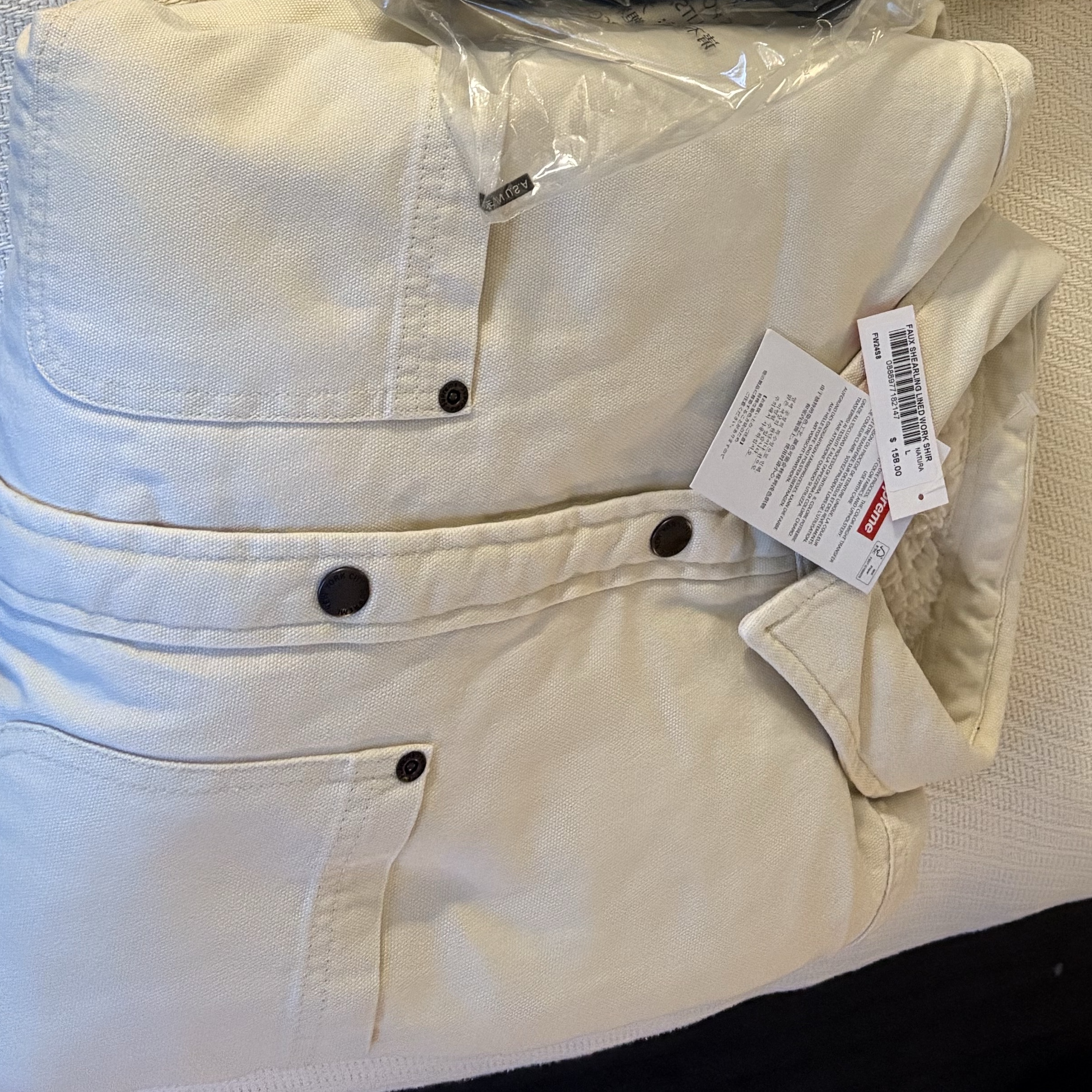 Supreme Faux Shearling Lined Work Shirt Natural - 24FW 착용 스타일