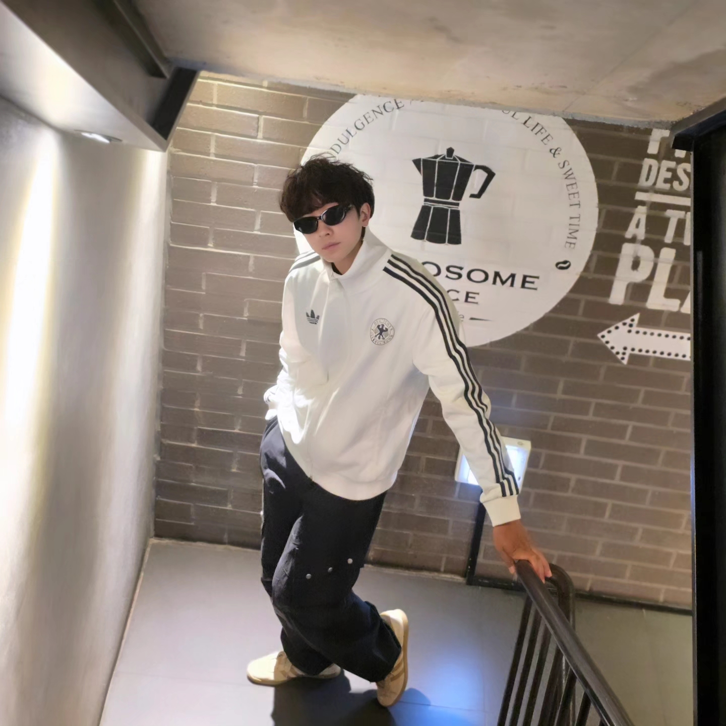 Adidas German Beckenbauer Track Top Off White - KR Sizing, Adidas German Beckenbauer Track Top Off White - US Sizing 착용 스타일 - 8
