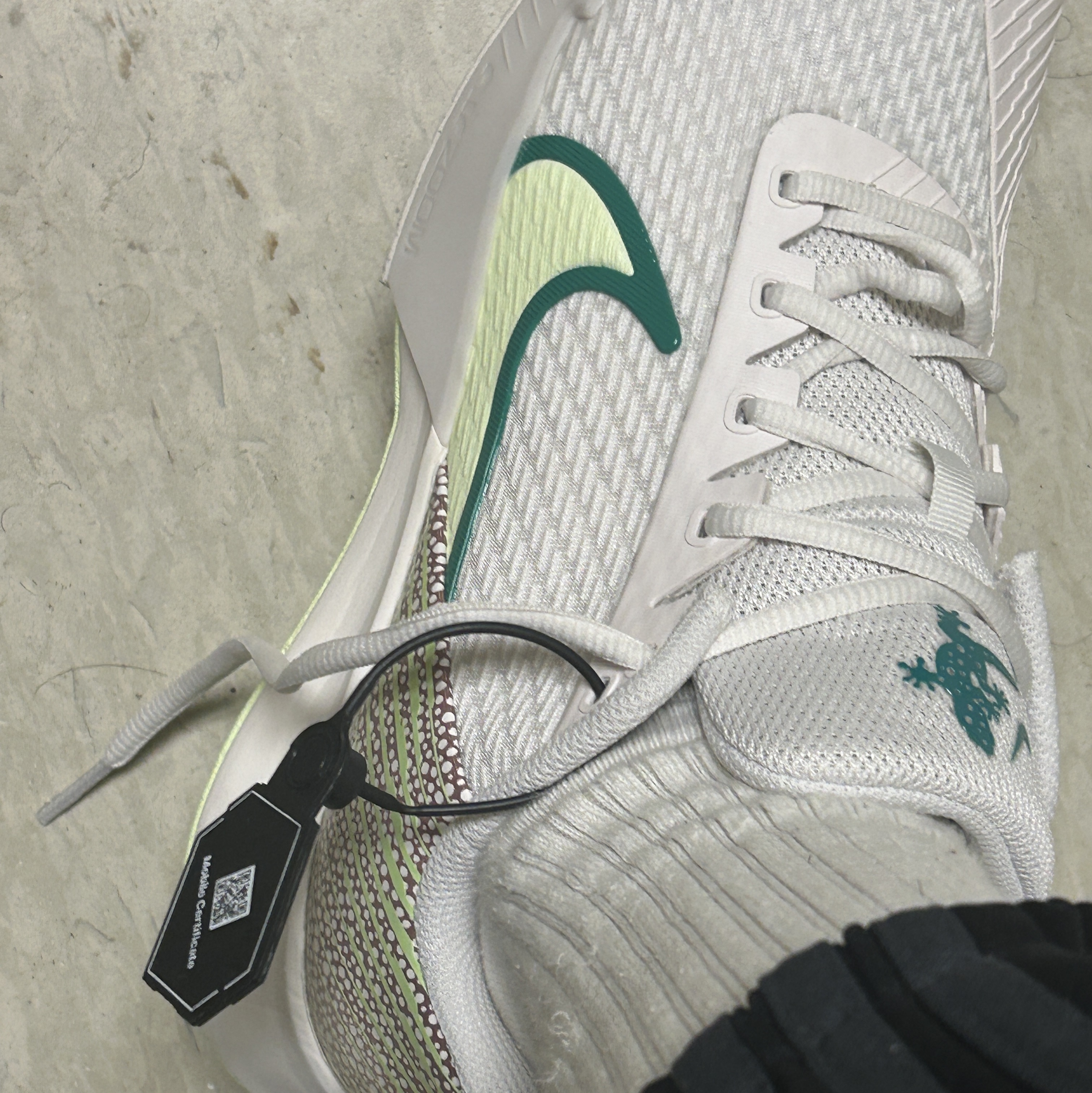 Nike Court Air Zoom Vapor Pro 2 Premium Phantom Stadium Green 착용 스타일
