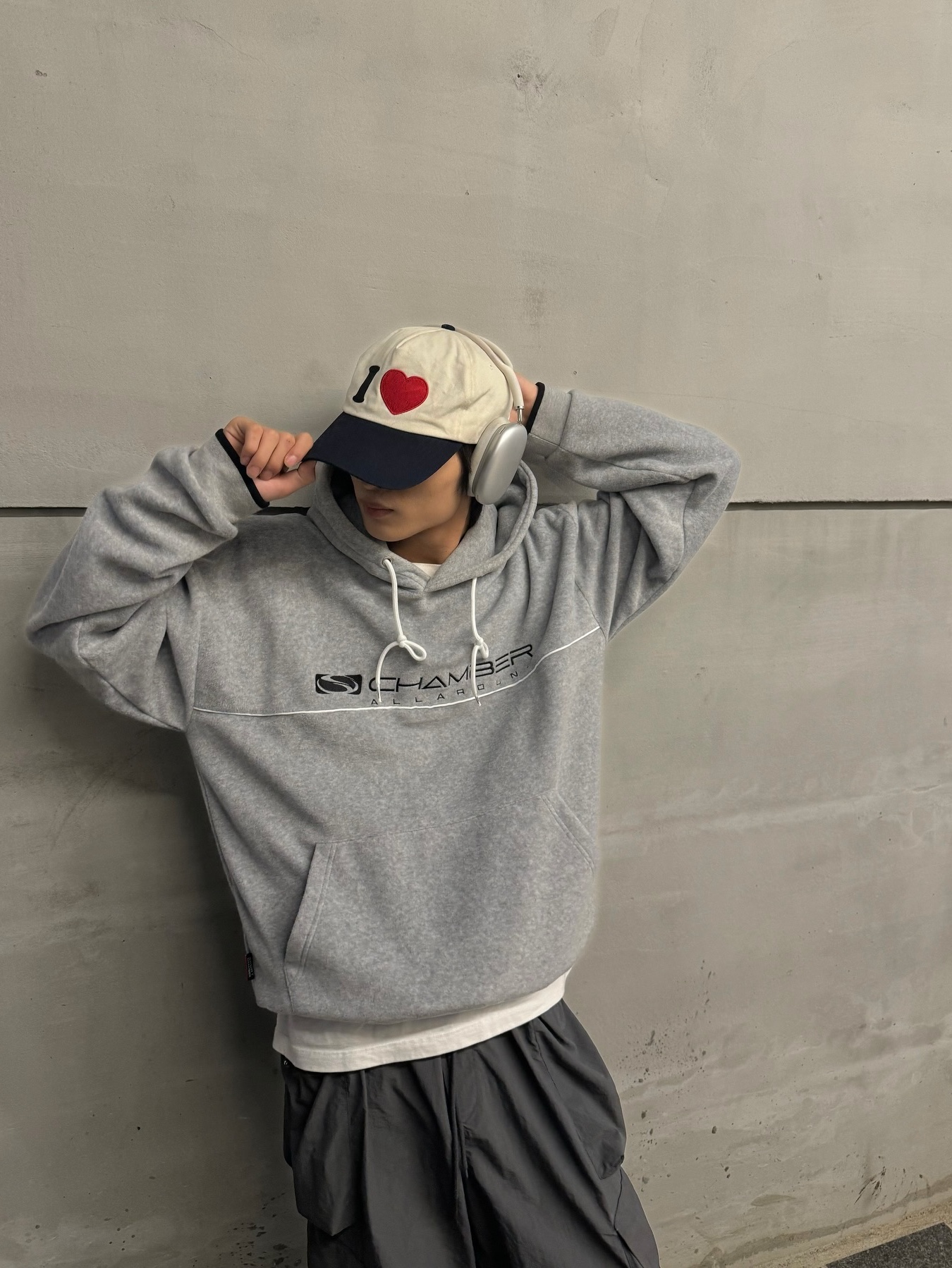 SPORT CHAMBER SC Flash Fleece Hoodie T-Shirt Gray, SPORT CHAMBER SC 90s Denim Shirt Blue 착용 스타일