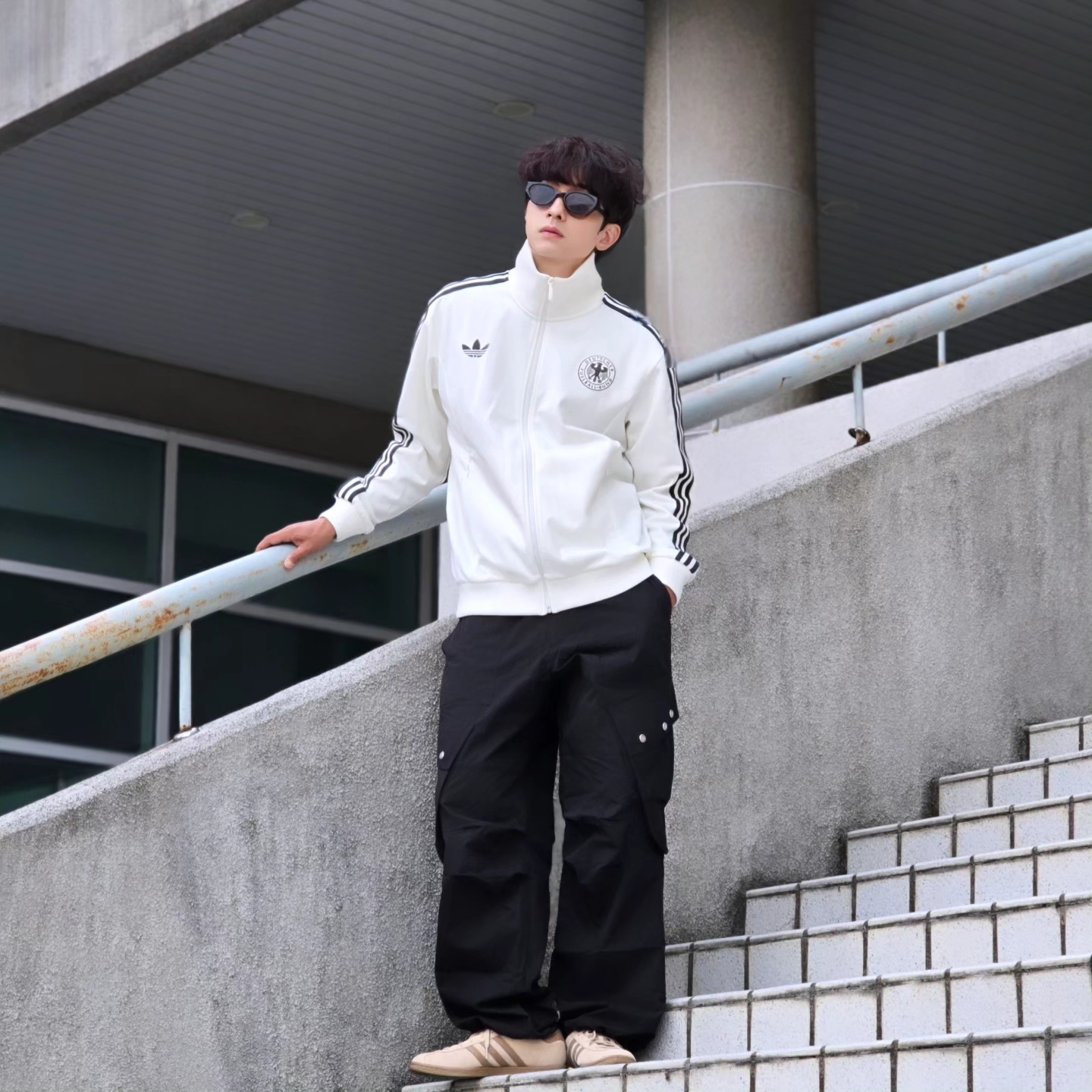 Adidas German Beckenbauer Track Top Off White - KR Sizing, Adidas German Beckenbauer Track Top Off White - US Sizing 착용 스타일 - 2