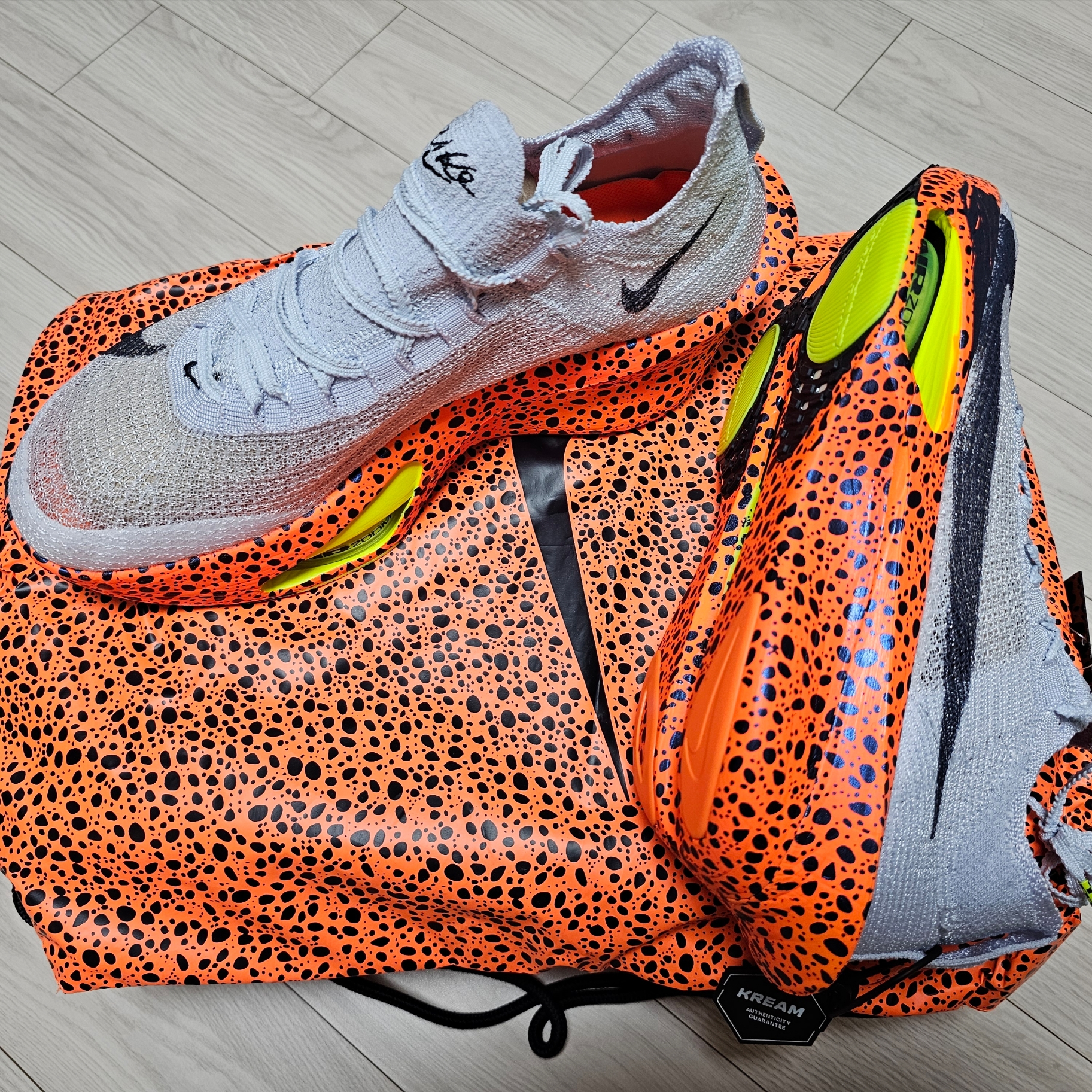 Nike Air Zoom Alphafly Next% 3 Olympic Safari 착용 스타일