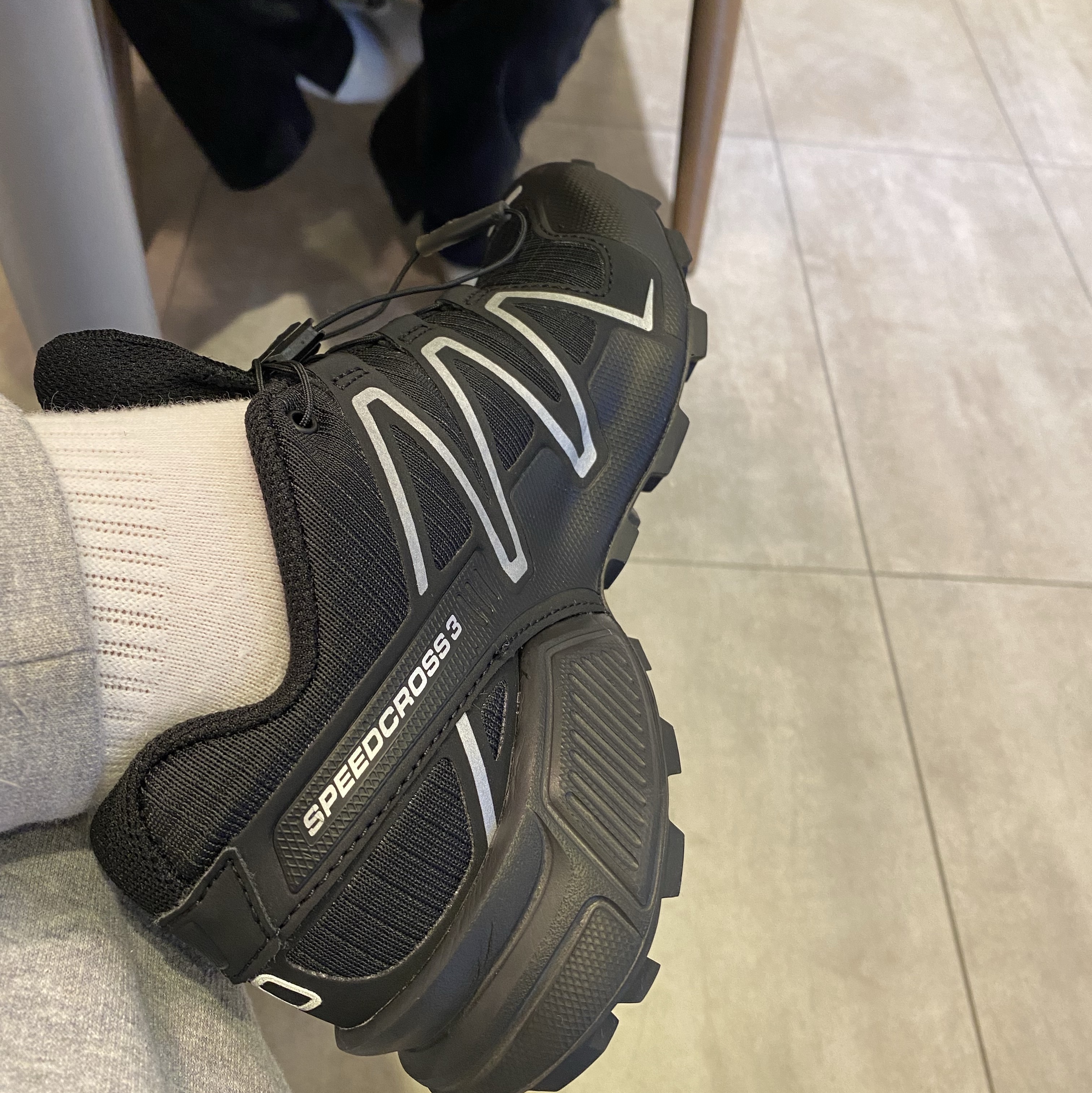 Salomon Speedcross 3 Black Silver 착용 스타일 - 3