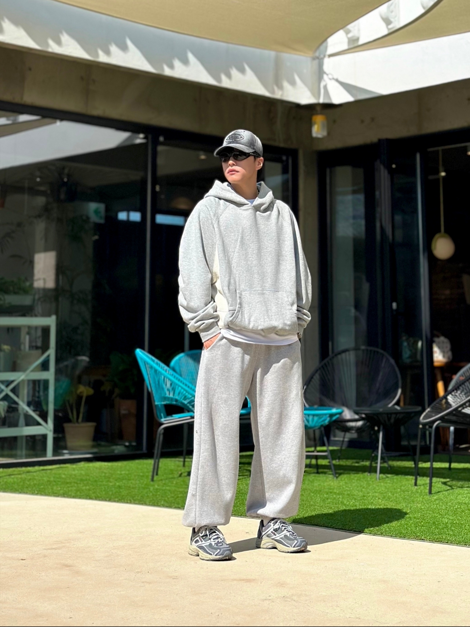 Oakley Eye Jacket Redux Matte Black Frame Prizm Grey Lenses High Bridge Fit, Louis Vuitton Monogram Chain Bracelet Silver 착용 스타일 - 5