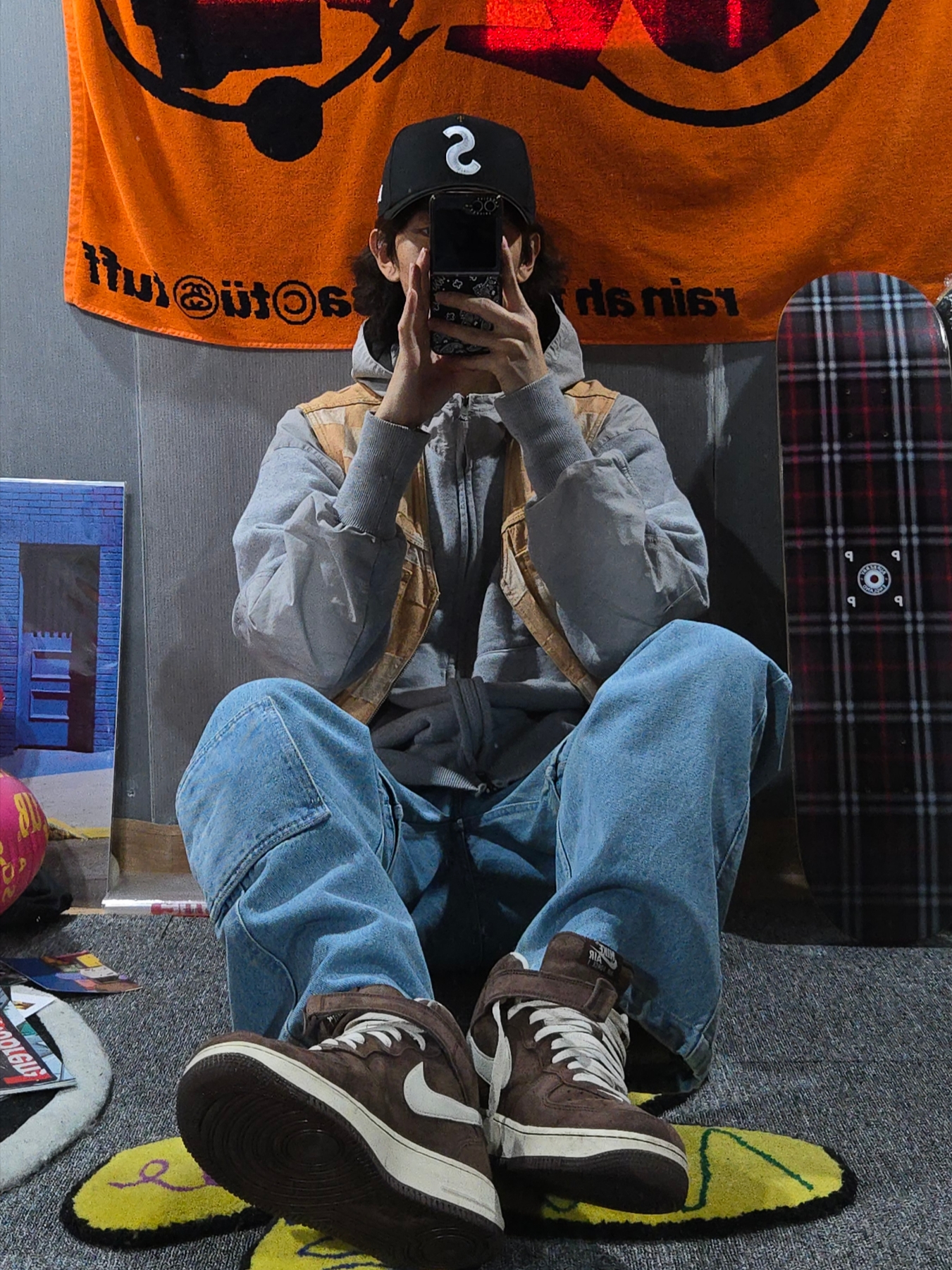 Supreme Zip-Off Utility Pants Denim - 21FW, Nike Air Force 1 Mid '07 QS Chocolate 착용 스타일