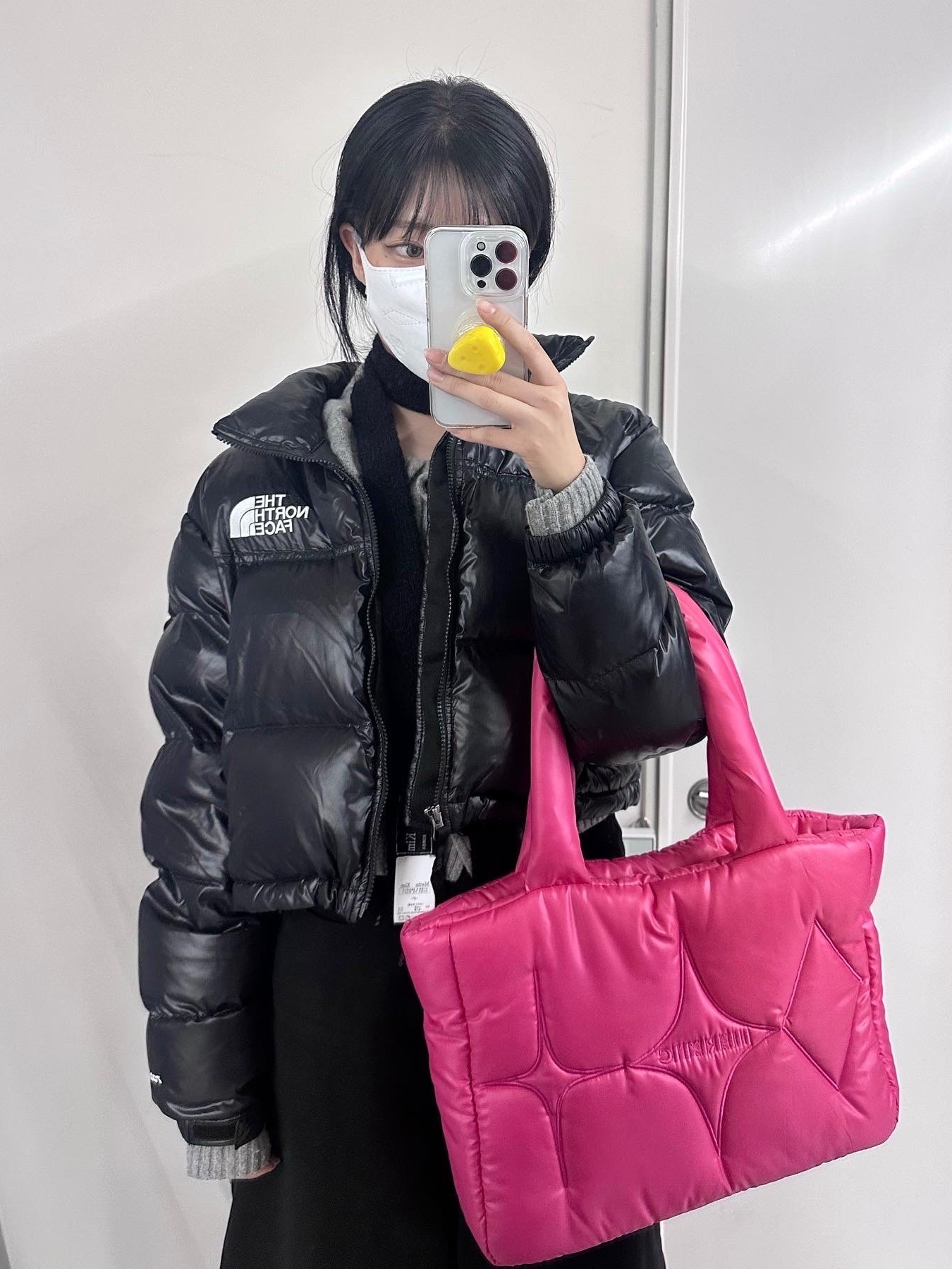 (W) The North Face Nuptse Short Jacket TNF Black 착용 스타일