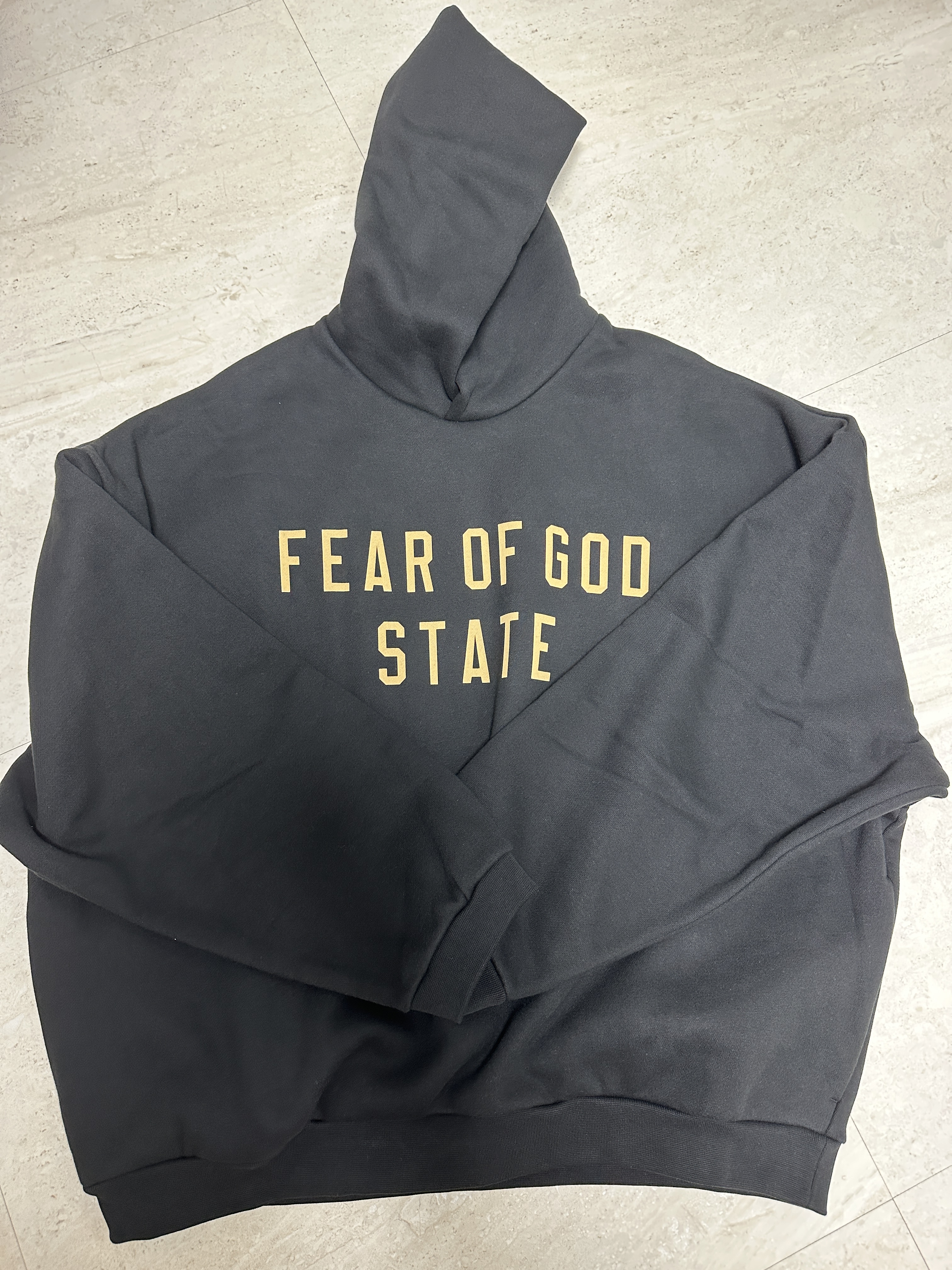 Essentials Fleece State Hoodie Black - 24FW 착용 스타일