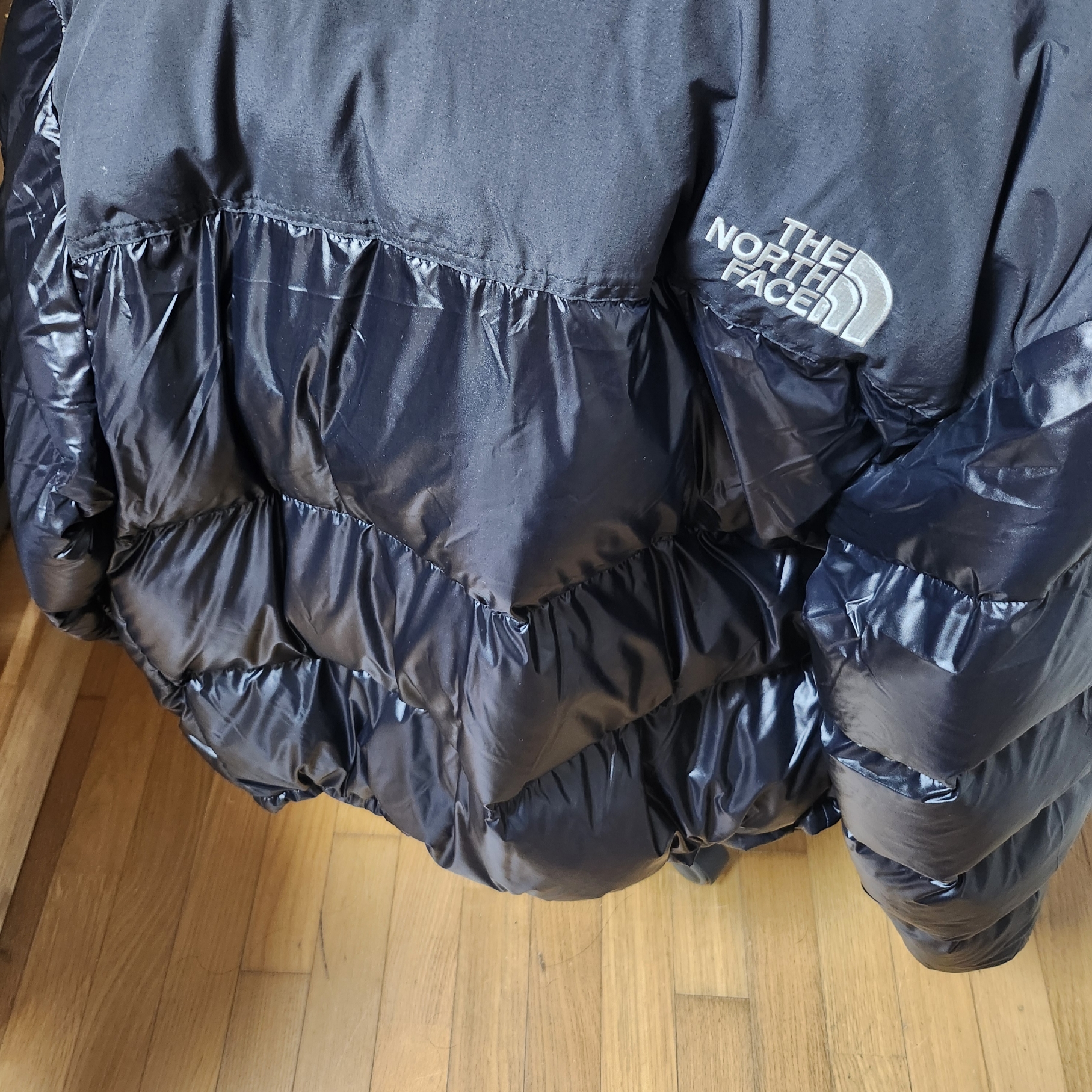 The North Face On Ball Jacket Black 착용 스타일