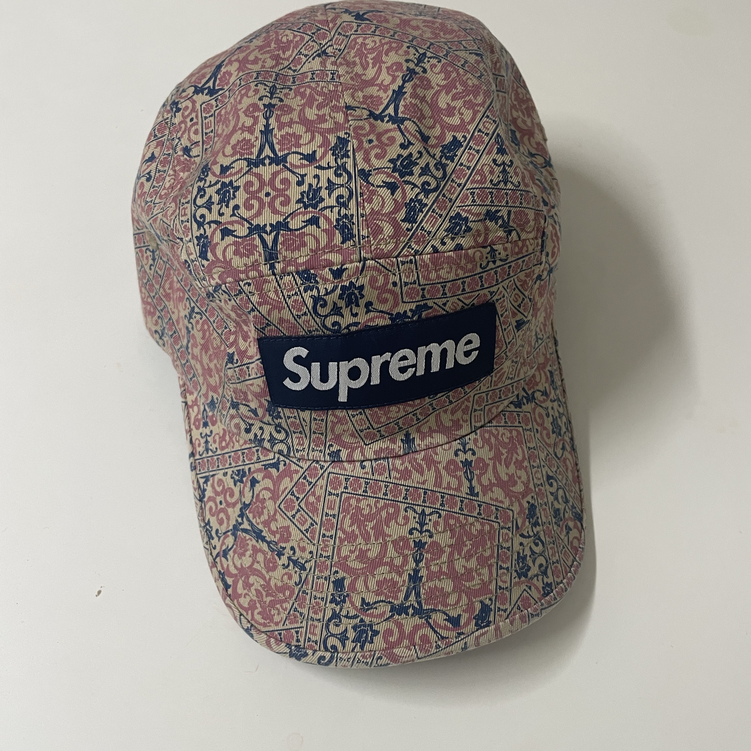 Supreme Washed Chino Twill Camp Cap Floral Cards - 21FW 착용 스타일
