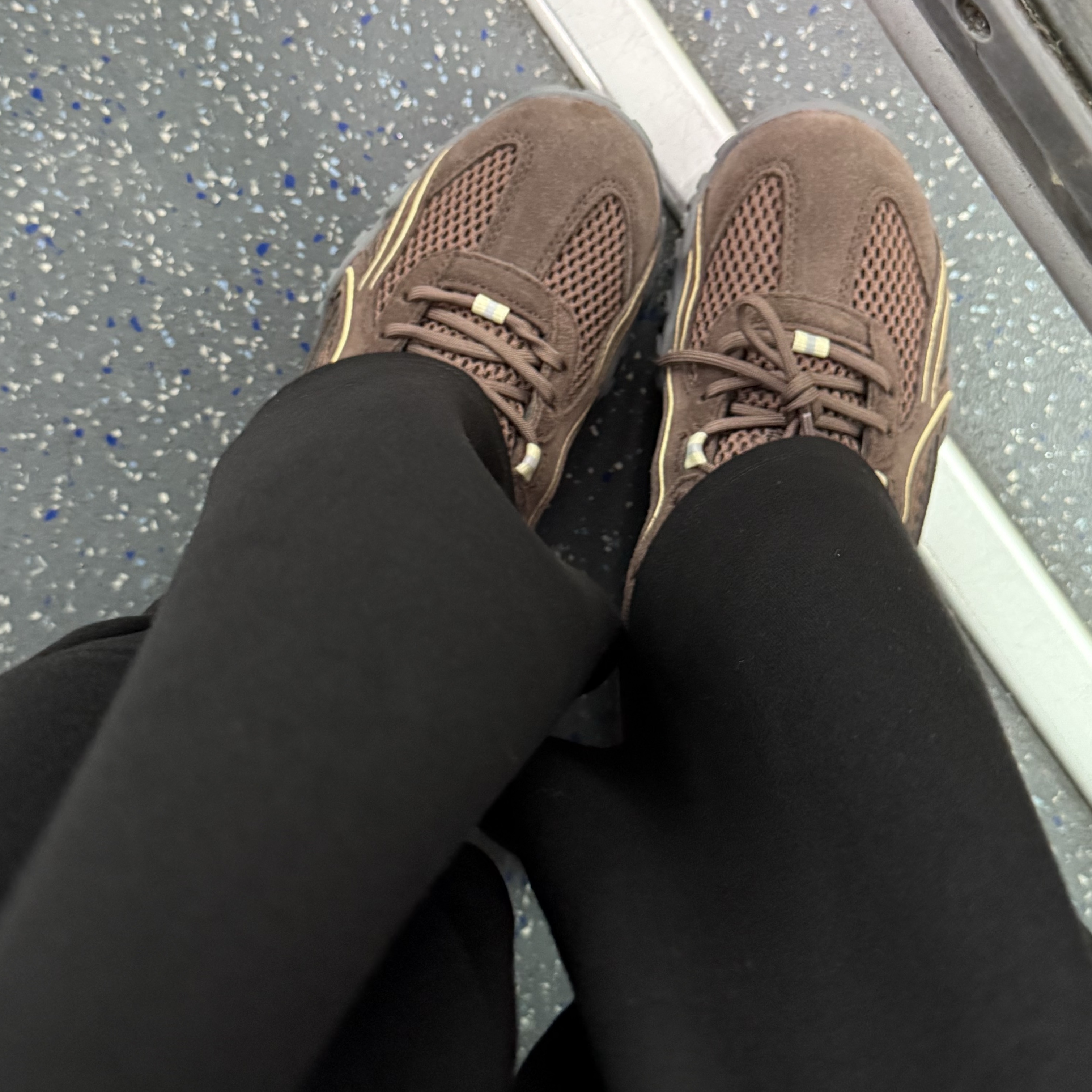 Fila Echappe Choco 착용 스타일