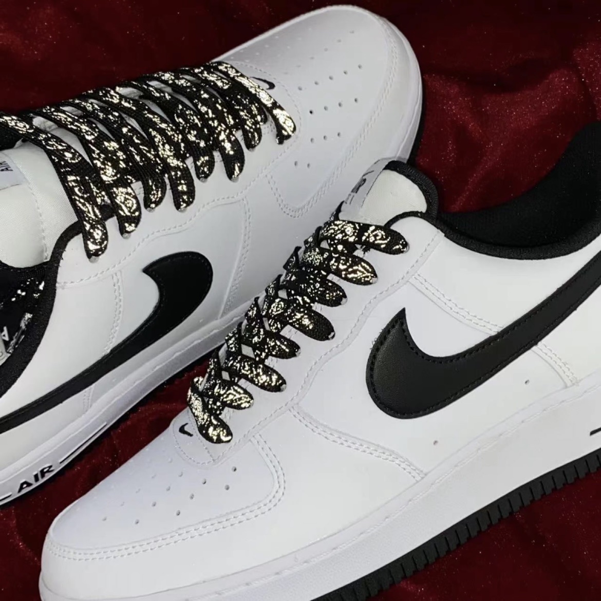 Nike Air Force 1 '07 White Black 착용 스타일 - 1