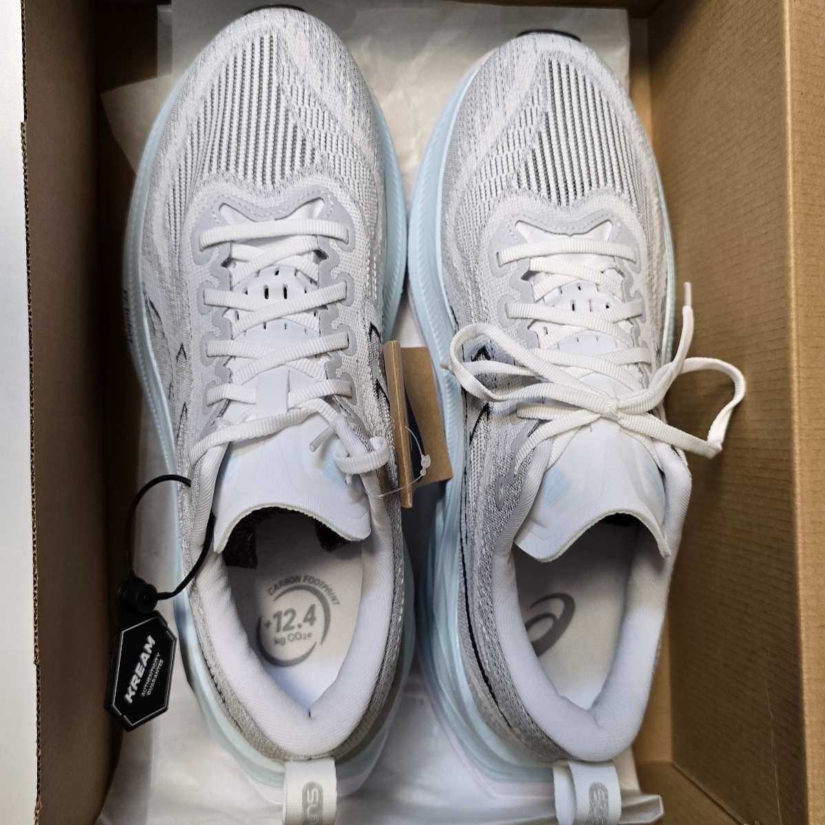 Asics Superblast 2 White Cool Grey 착용 스타일 - 1