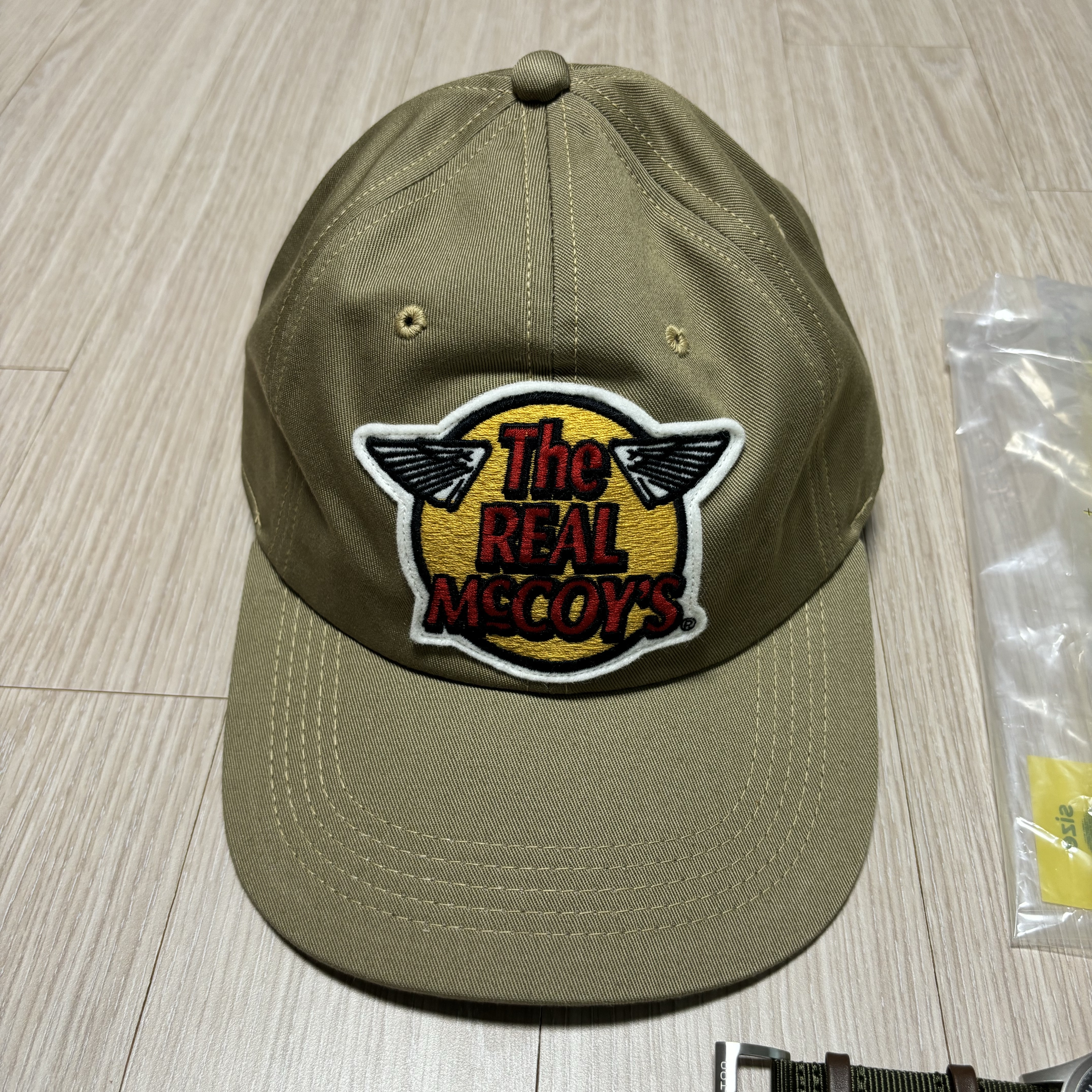 The Real McCoy's Logo Baseball Cap Khaki, Hamilton Khaki Field Mechanical 38mm Nato Strap Green Black 착용 스타일 - 2