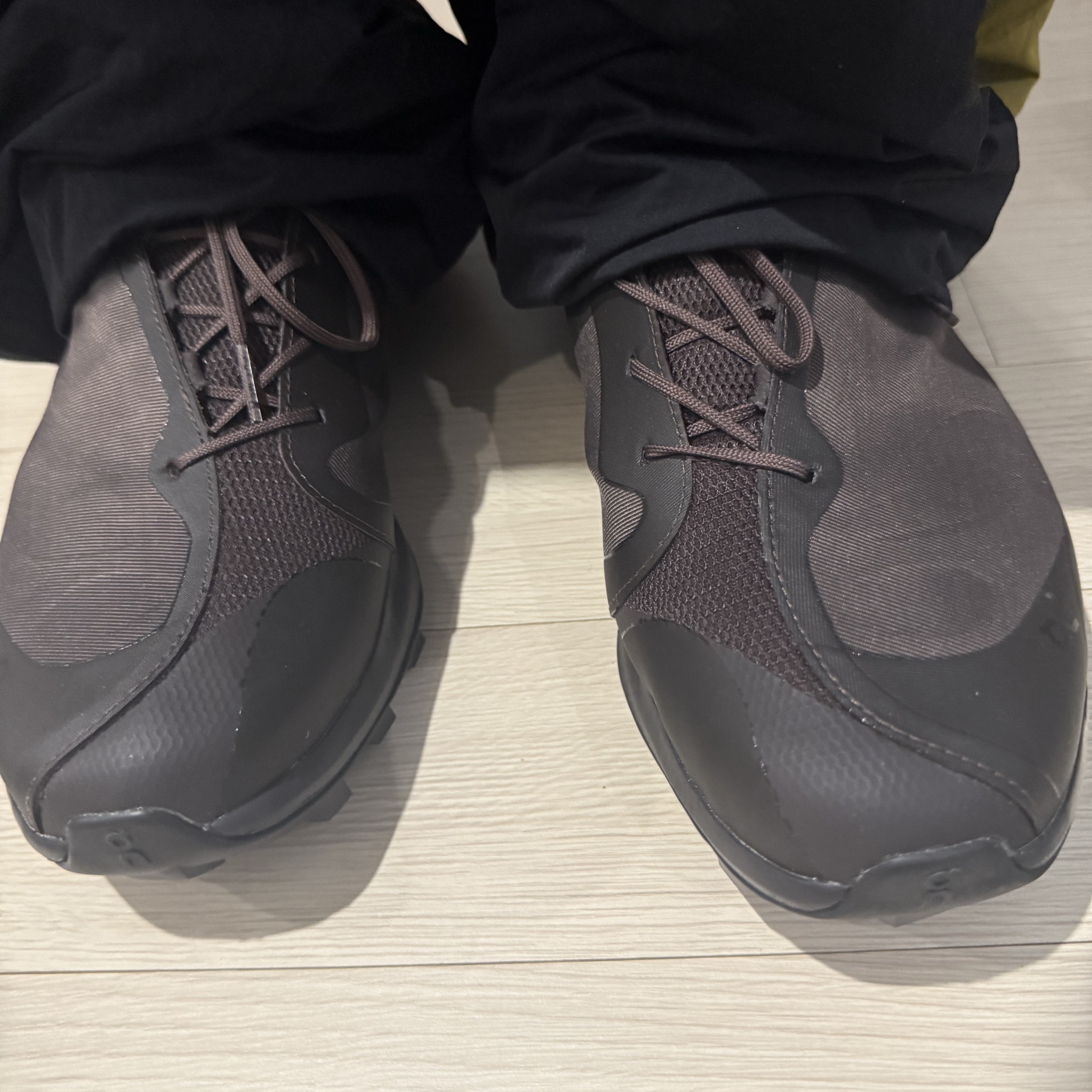 On Running x Post Archive Faction (Paf) Cloudventure Peak Cacao Espresso, On Running x Post Archive Faction (Paf) Cloudmonster 2 Black Magnet 착용 스타일 - 5
