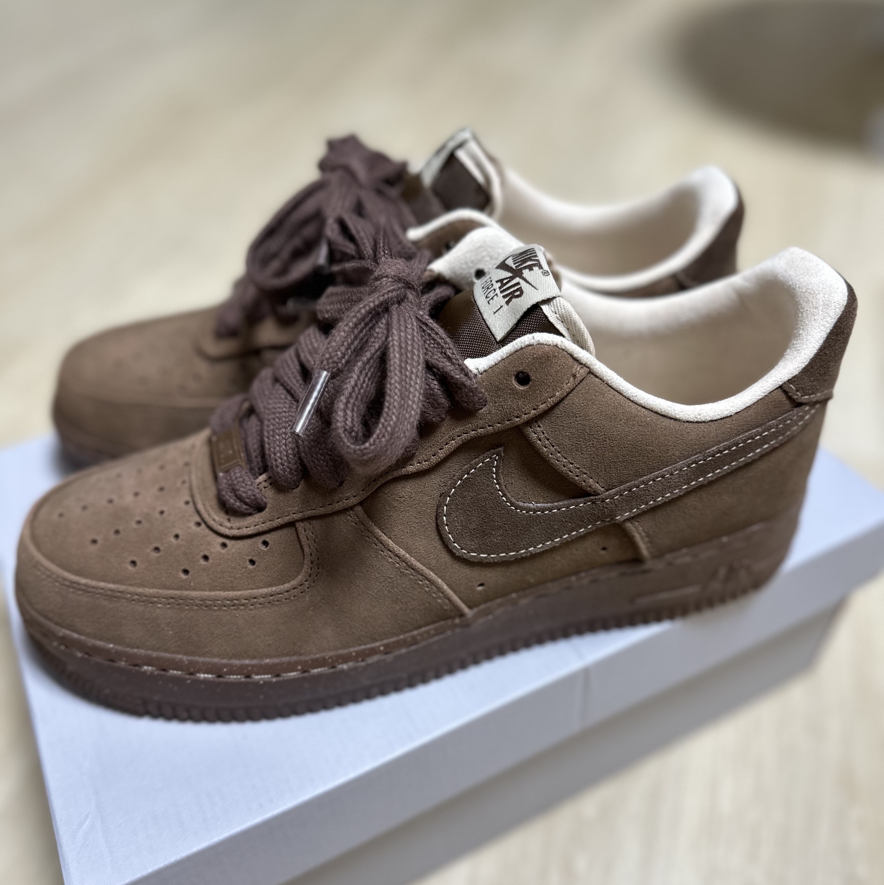 (W) Nike Air Force 1 '07 Cacao Wow 착용 스타일