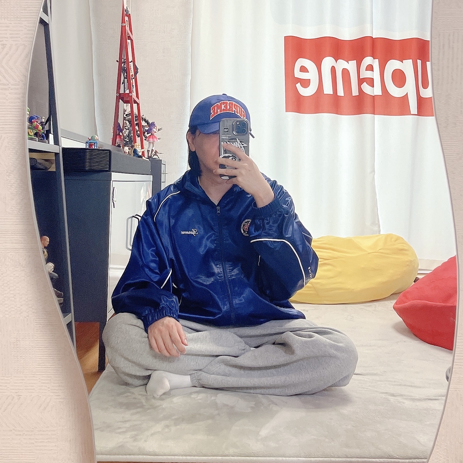 Nike x Stussy NRG ZR Fleece Pants Heather Grey - US/EU, Supreme Felt Arc 6-Panel Navy - 24FW 착용 스타일 - 1