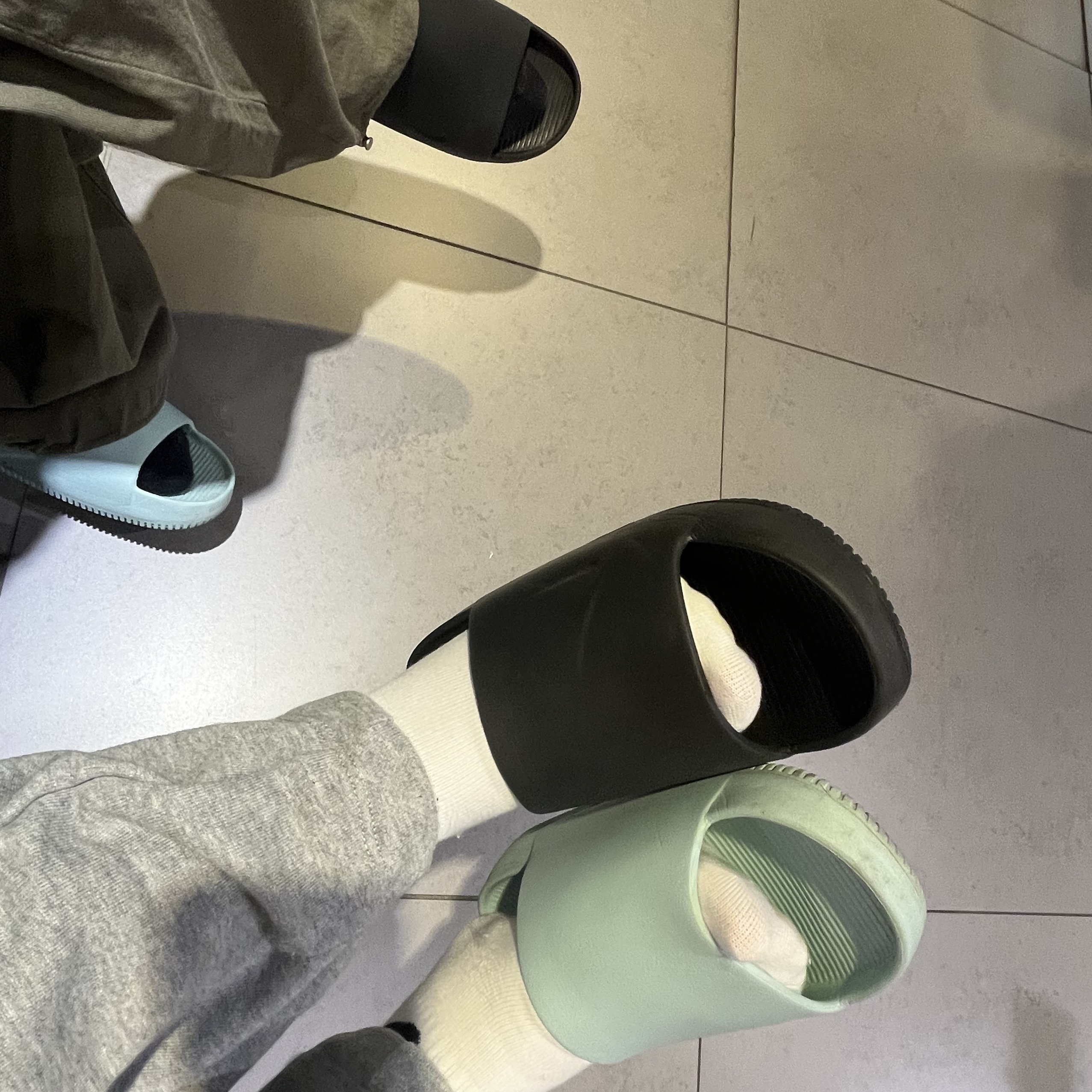 (W) Nike Calm Slide Jade Ice 착용 스타일
