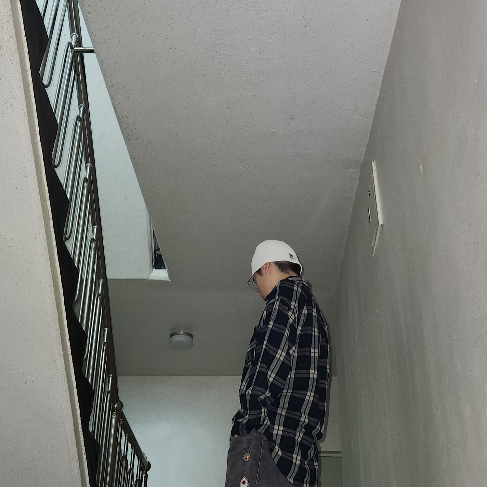Kapital 14 oz. Denim 5P Monkey Cisco Gemstone Pants Black, Kapital 14 oz. Denim 5P Monkey Cisco Gemstone Pants Indigo (Processing) 착용 스타일 - 2