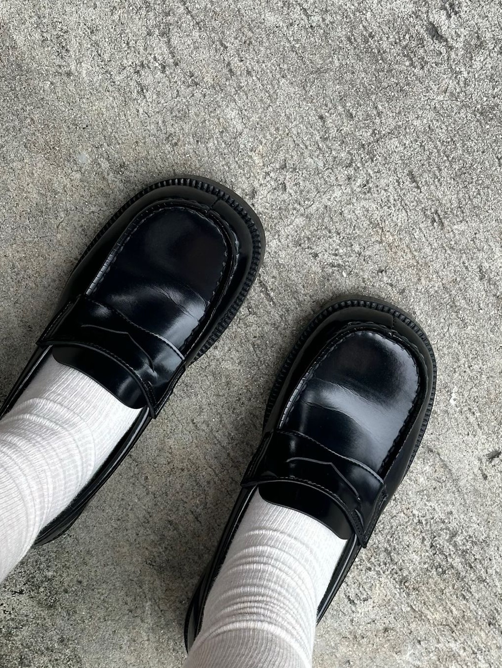 Haruta HS-4900 Oiko Loafer Black 착용 스타일 - 3