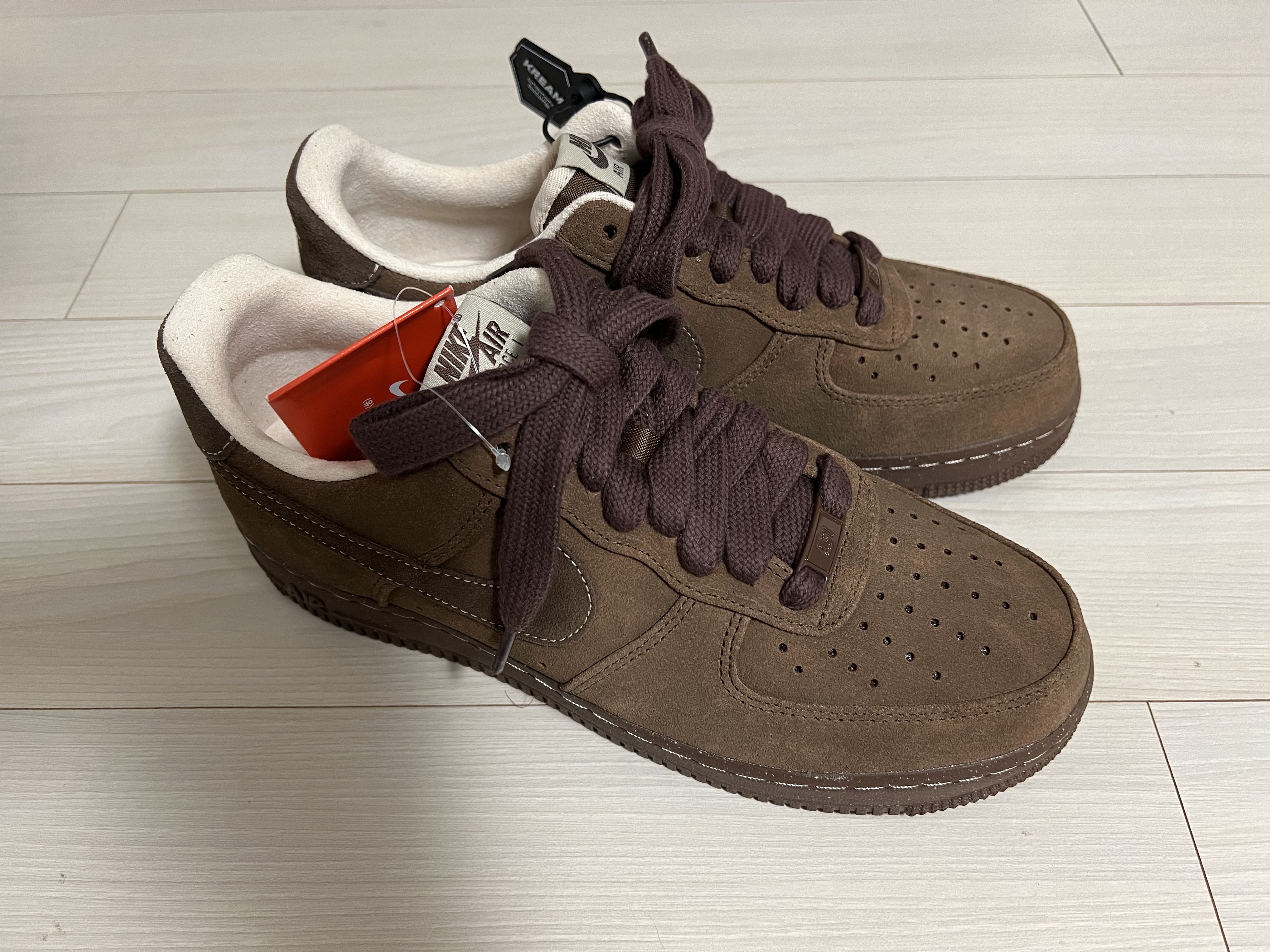 (W) Nike Air Force 1 '07 Cacao Wow 착용 스타일 - 2