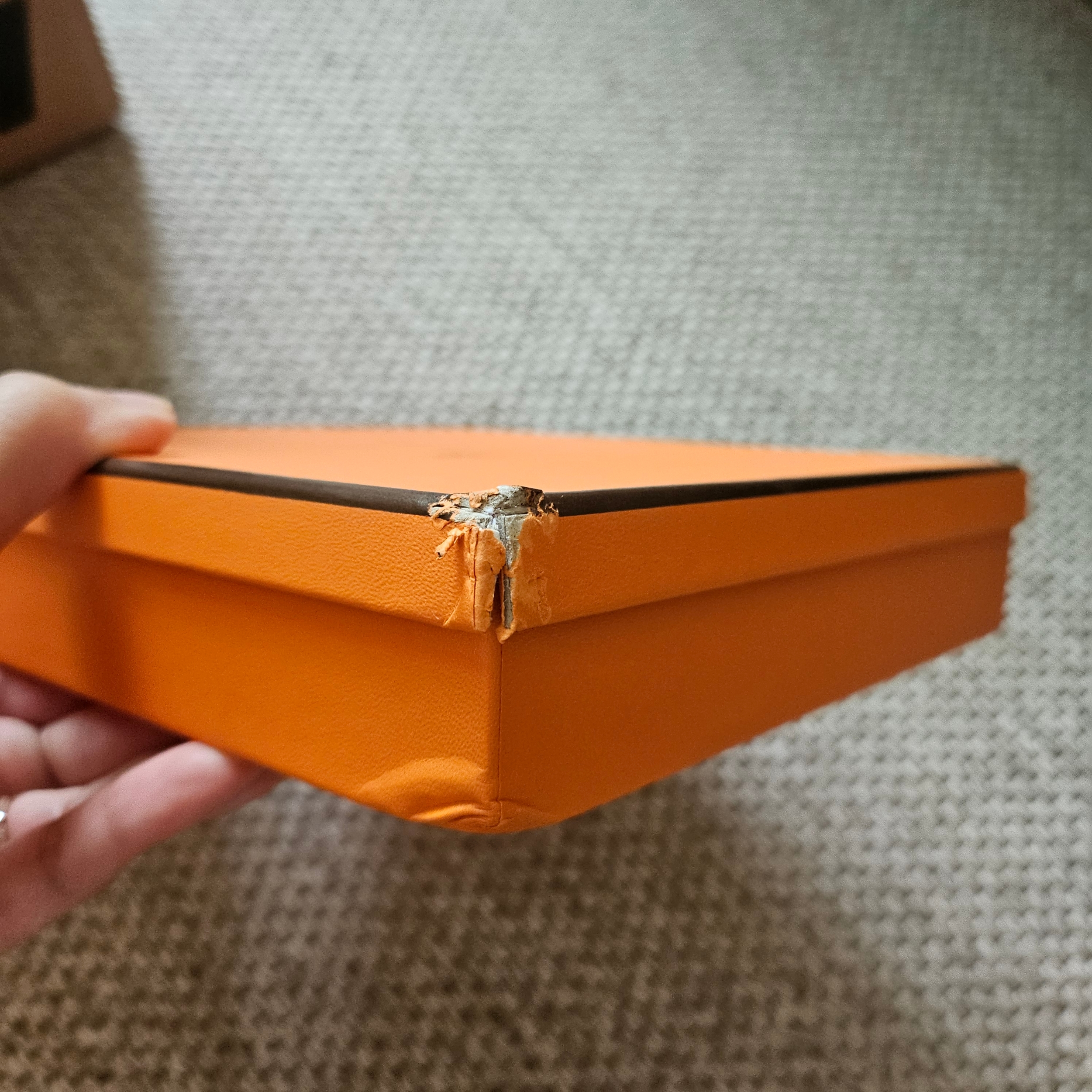 (W) Hermes Kelly 18 Belt Epsom & Rose Gold Noir 착용 스타일 - 3