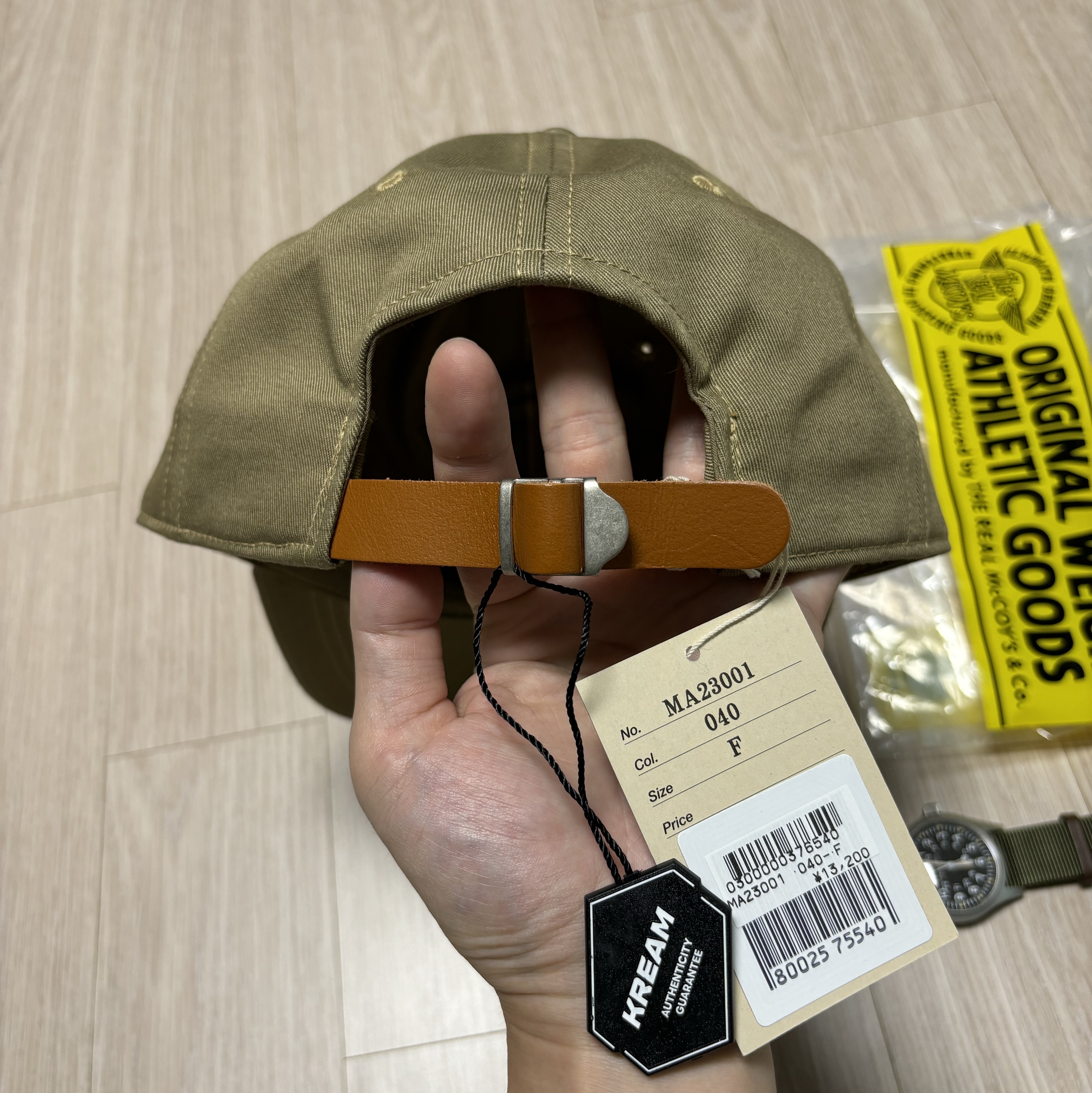 The Real McCoy's Logo Baseball Cap Khaki, Hamilton Khaki Field Mechanical 38mm Nato Strap Green Black 착용 스타일 - 3