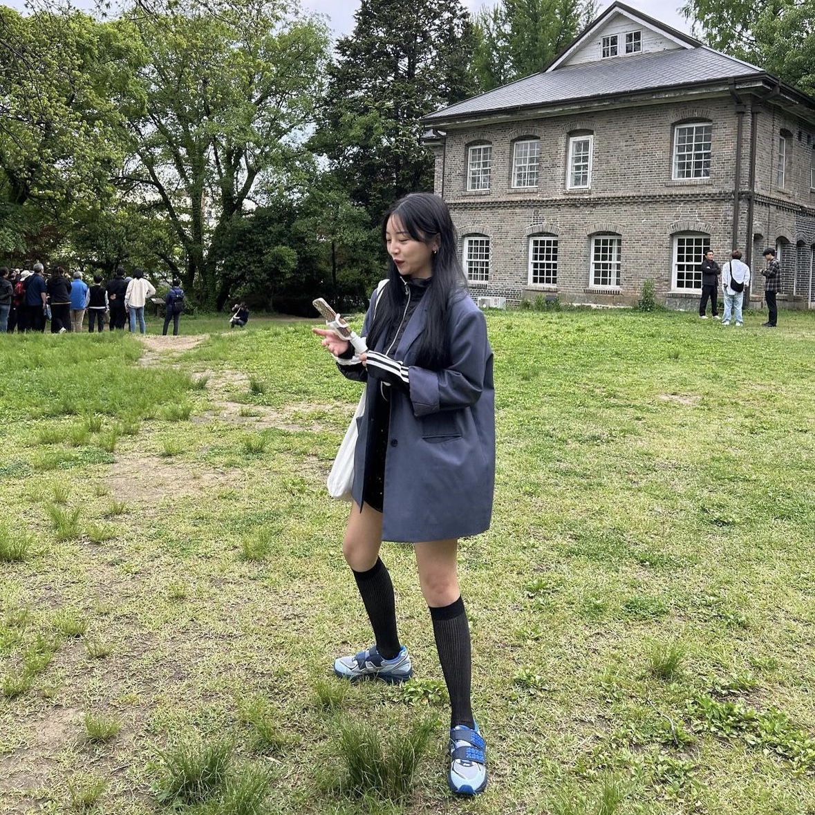 Asics x Cecilie Bahnsen GT-2160 Pure Silver Midnight 착용 스타일 - 2