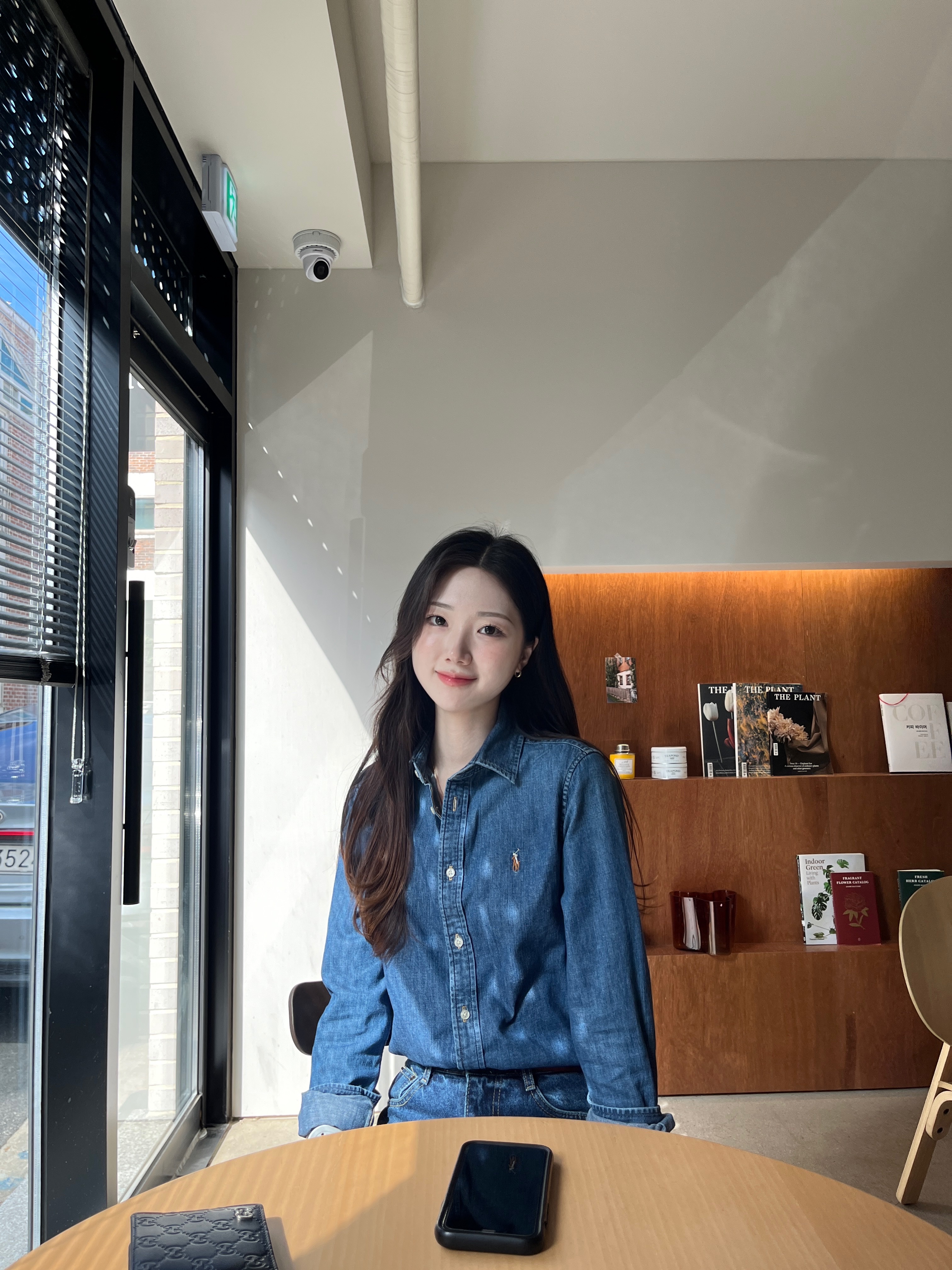 [30%적립] Polo Ralph Lauren Custom Fit Denim Shirt Navy, Cartier Tank Must Watch Small SolarBeat Steel Strap without Animal Materials Black 착용 스타일 - 1